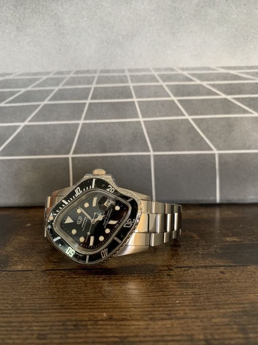 Laarvee LAARVAE PEA001 CRASHED SUBMARINER | Grailed