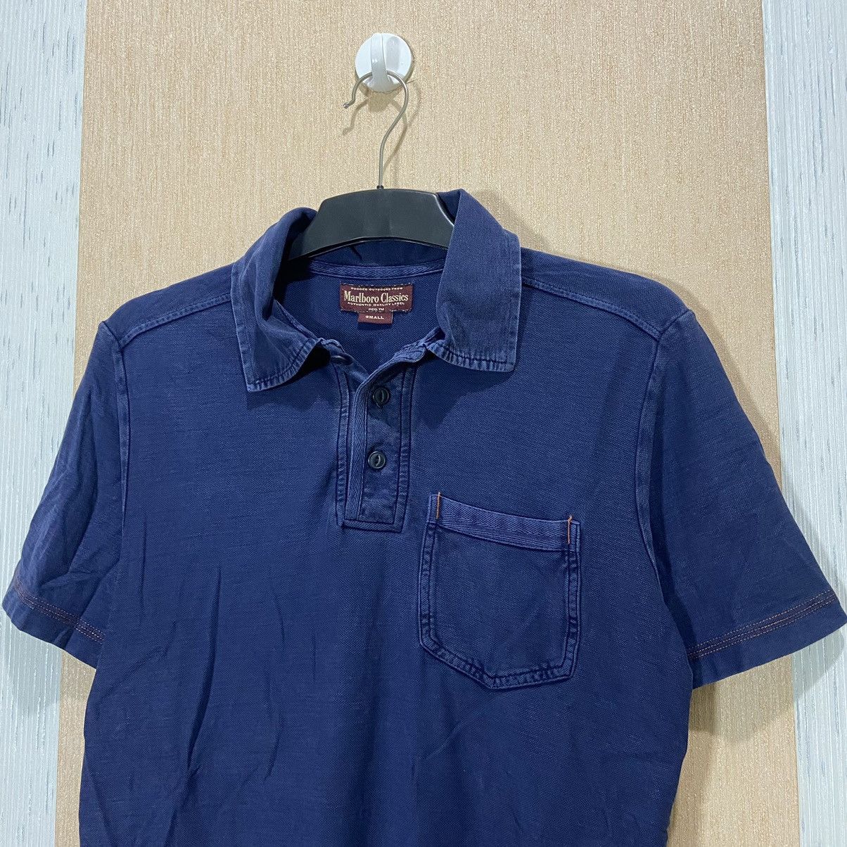 Vintage Vintage 90s Marlboro Classics Polo Tee Size US S / EU 44-46 / 1 - 3 Thumbnail