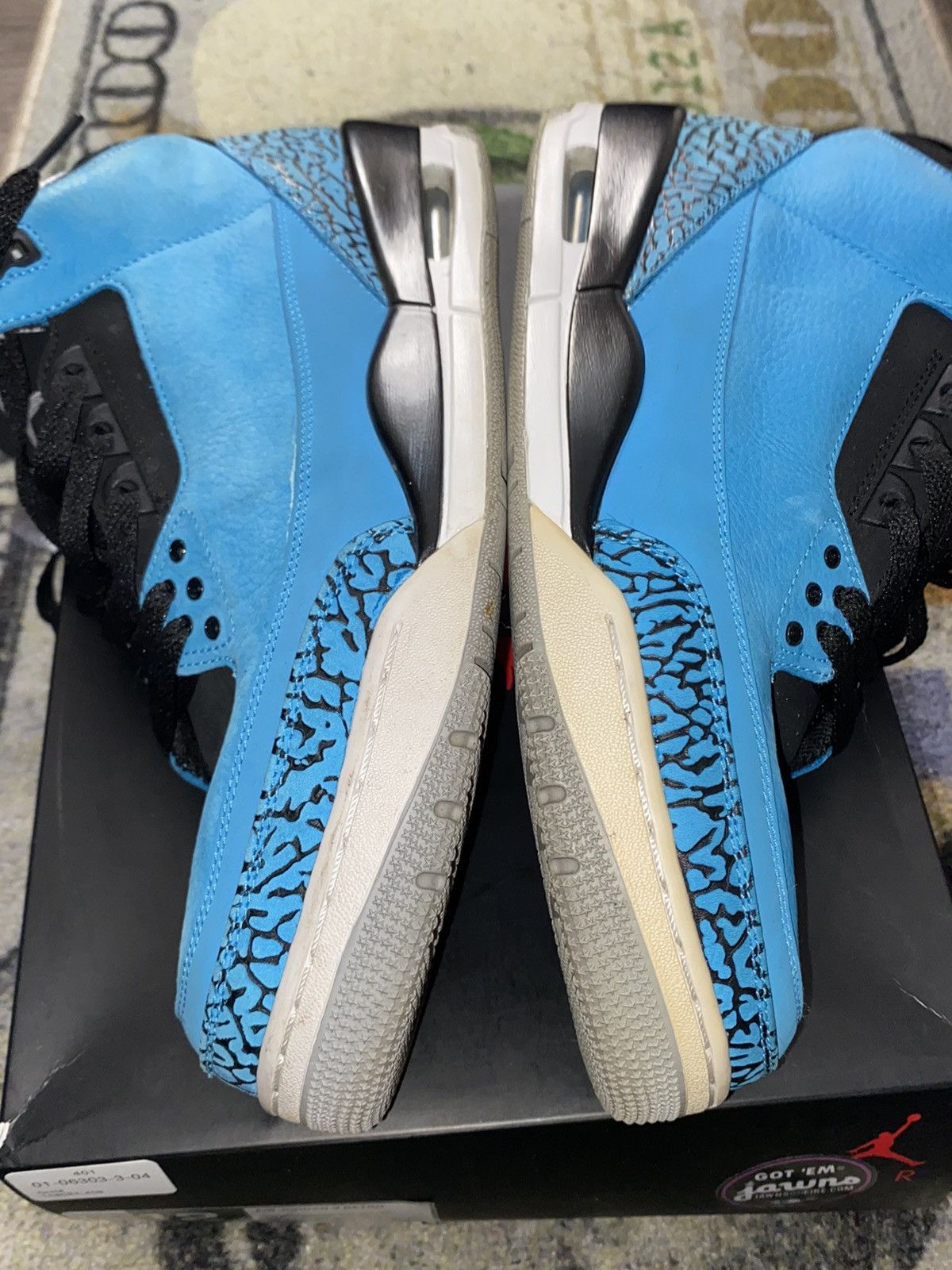 Jordan Brand × Nike Jordan 3 Retro Powder Blue Size US 12 / EU 45 - 4 Thumbnail