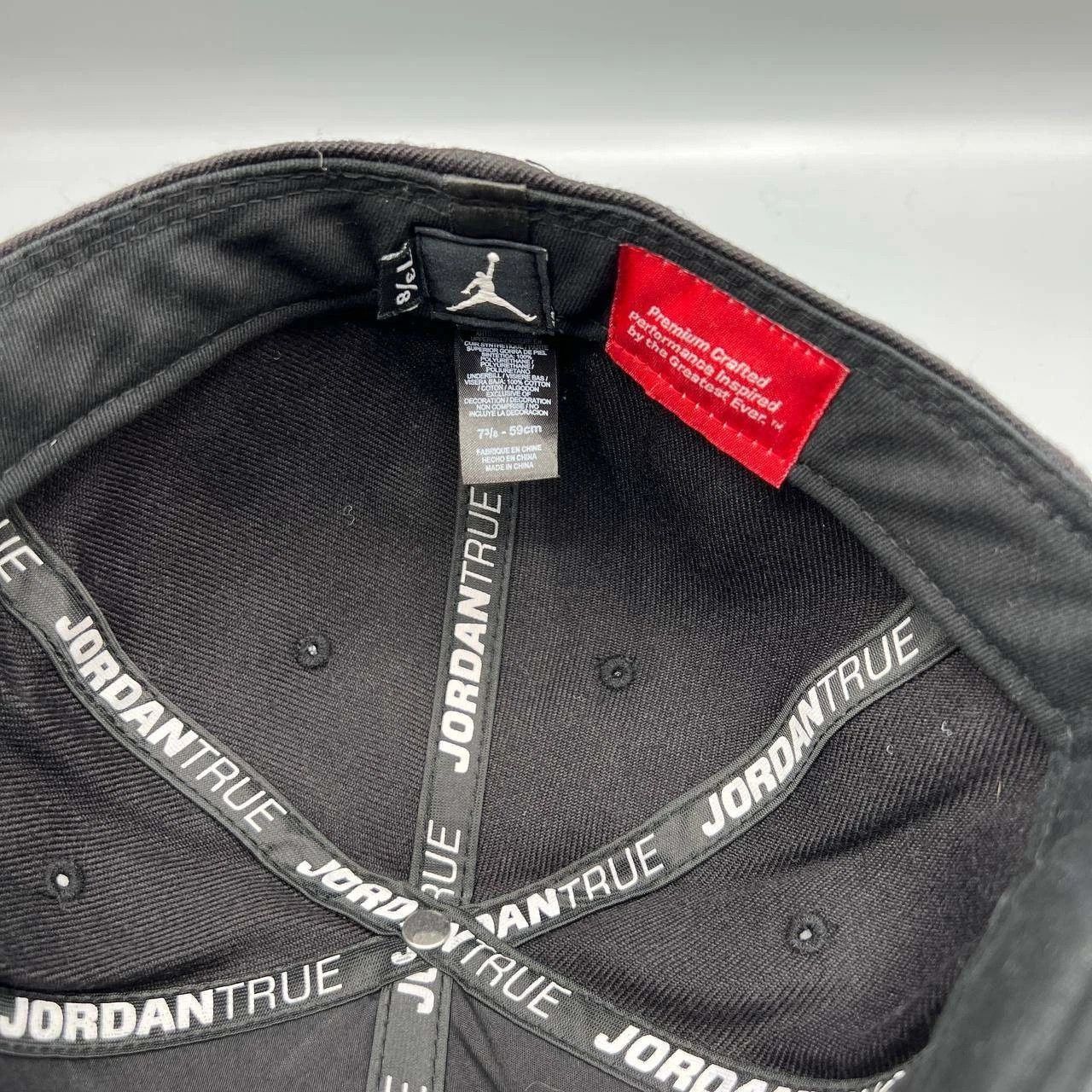 Jordan Brand Air Jordan Retro 11 Hat Men 7 3/8 Embroidered Logo Fitted Size ONE SIZE - 6 Thumbnail