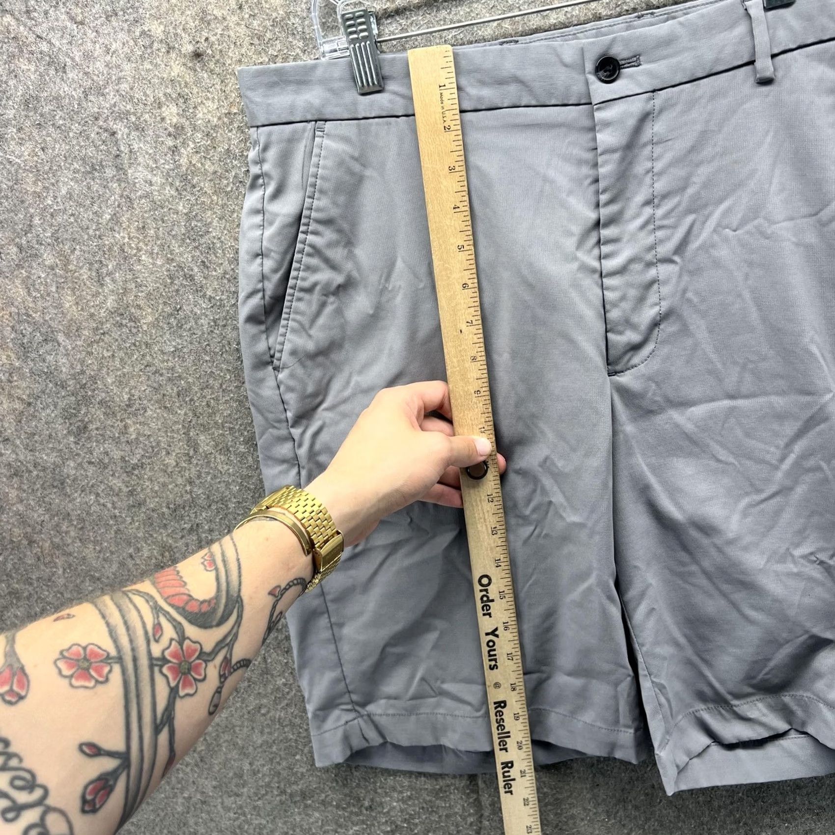 Vintage Greg Norman Shorts Mens 34 Gray Golf Chino Stretch Performance Flat Front Casual Pants Mens Adjusted for Golf Size US 34 / EU 50 - 4 Thumbnail