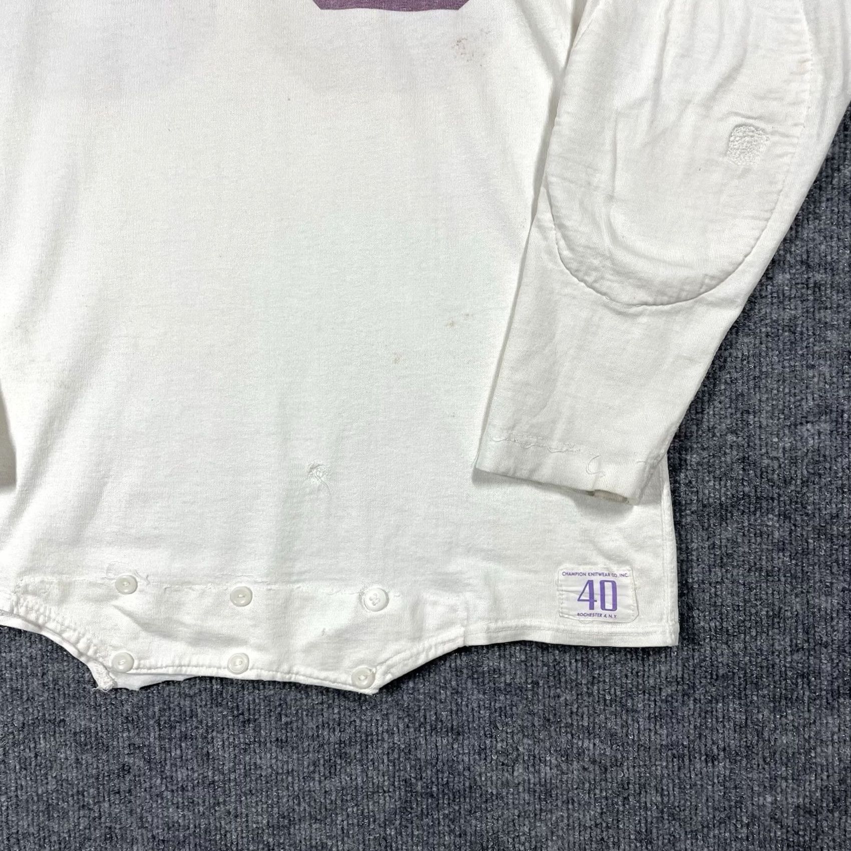 Champion VINTAGE Champion Football Jersey Mens Size M Cotton T Shirt 1940s White Shirt Men Football Jersey Championship 1940s Vintage Size US M / EU 48-50 / 2 - 3 Thumbnail