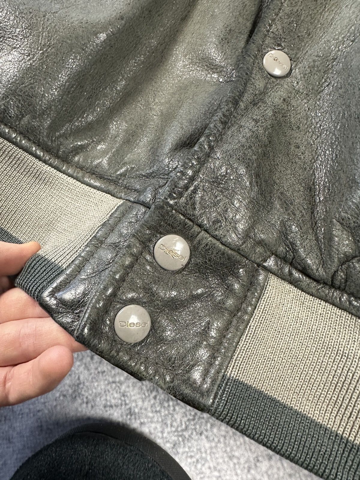 Diesel Vintage 90s Leather Diesel Bomber Jacket Streetwear XL USA Size US XL / EU 56 / 4 - 3 Thumbnail