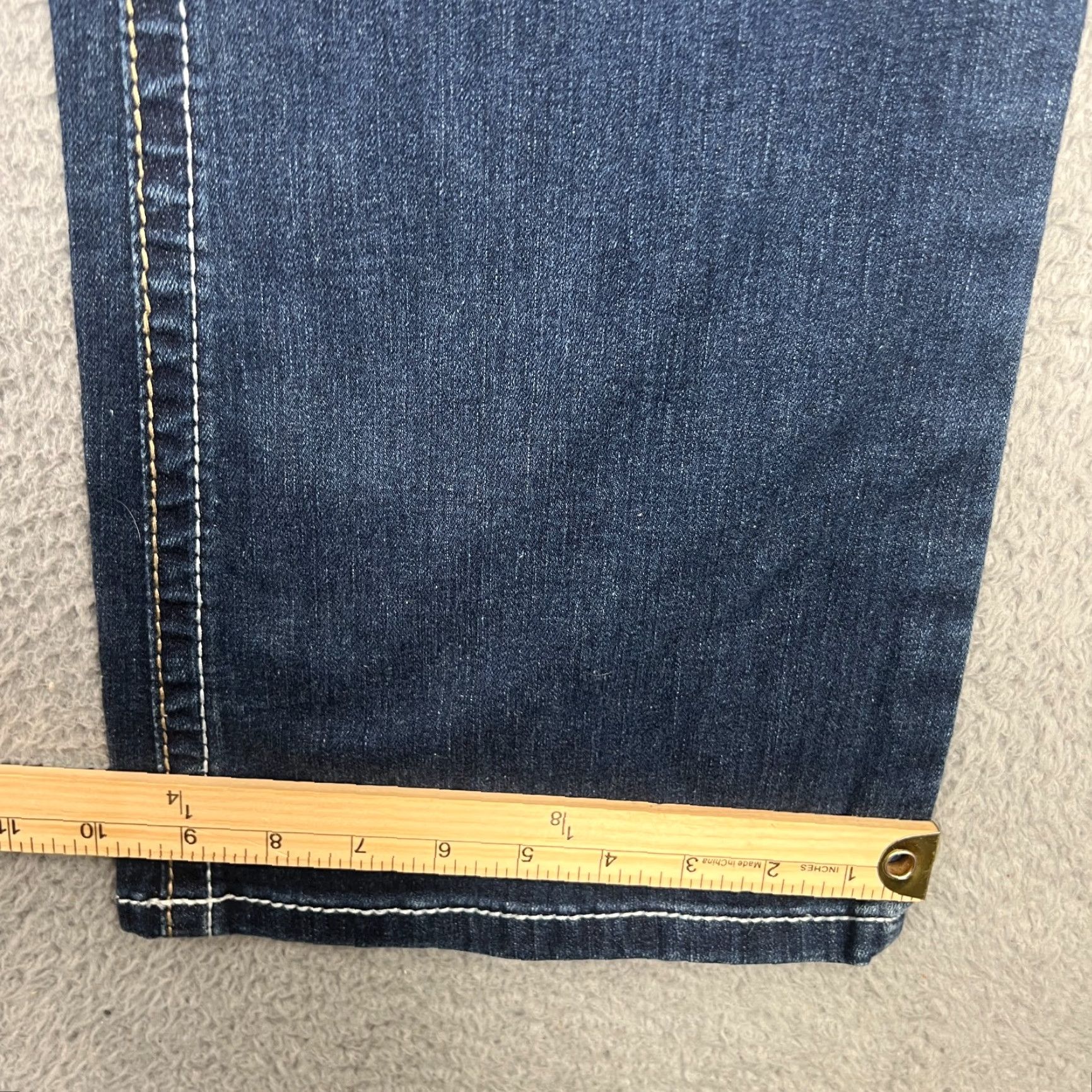 Ariat Ariat Jeans Womens Real Denim Bootcut 32R 34 x 32 Blue Embroidered Size 24" / US 00 / IT 34 - 2 Thumbnail