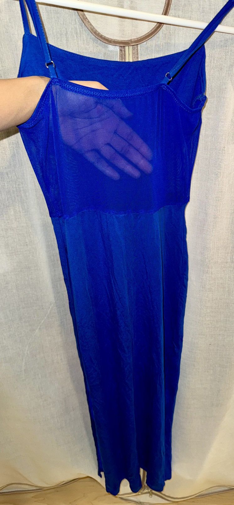 Fashion Nova Fashion Nova Royal Blue Sheer-Panel High-Slit Midi Dress Size S / US 4 / IT 40 - 4 Thumbnail