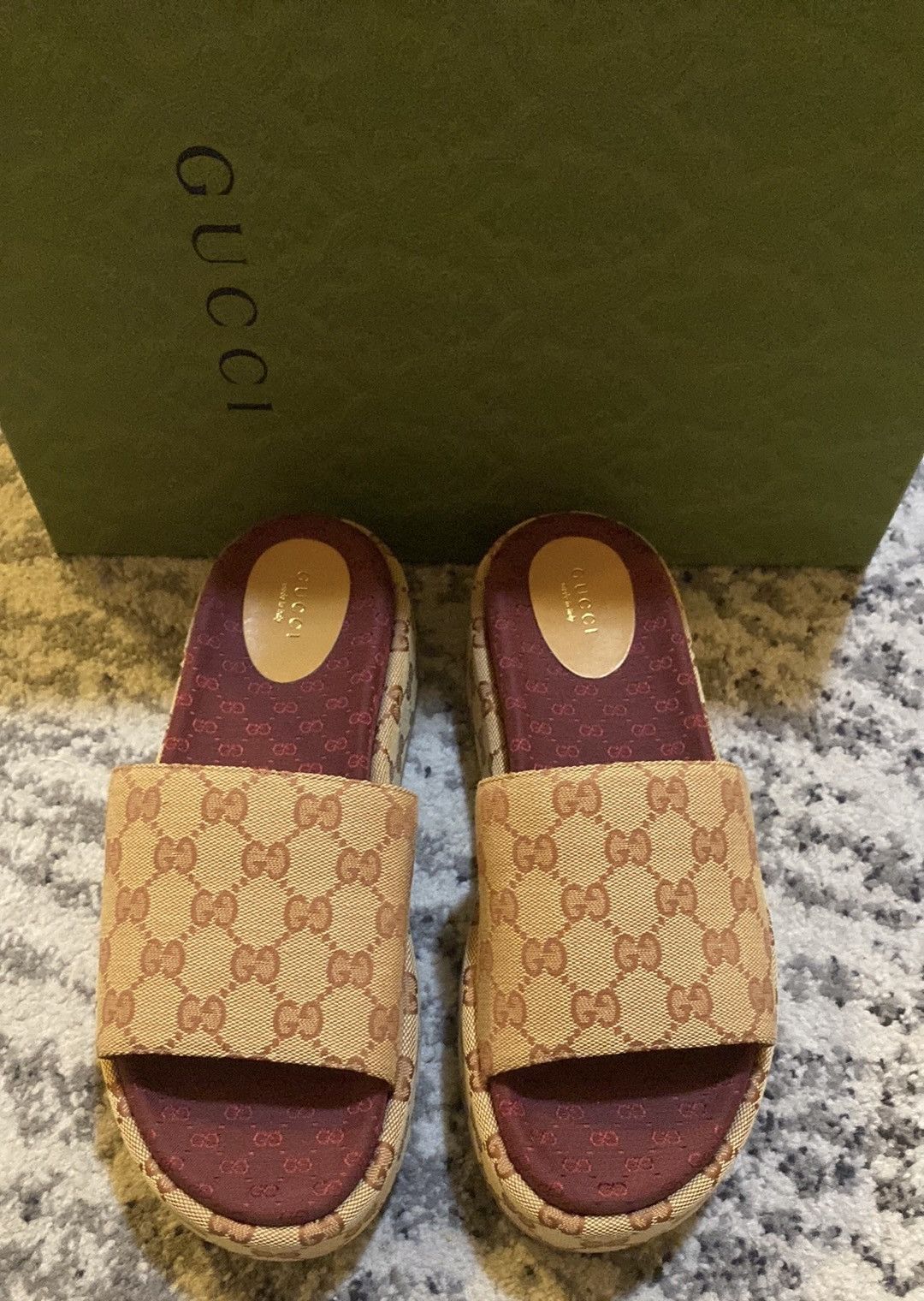 Gucci GG Supreme Platform Sandal size 41