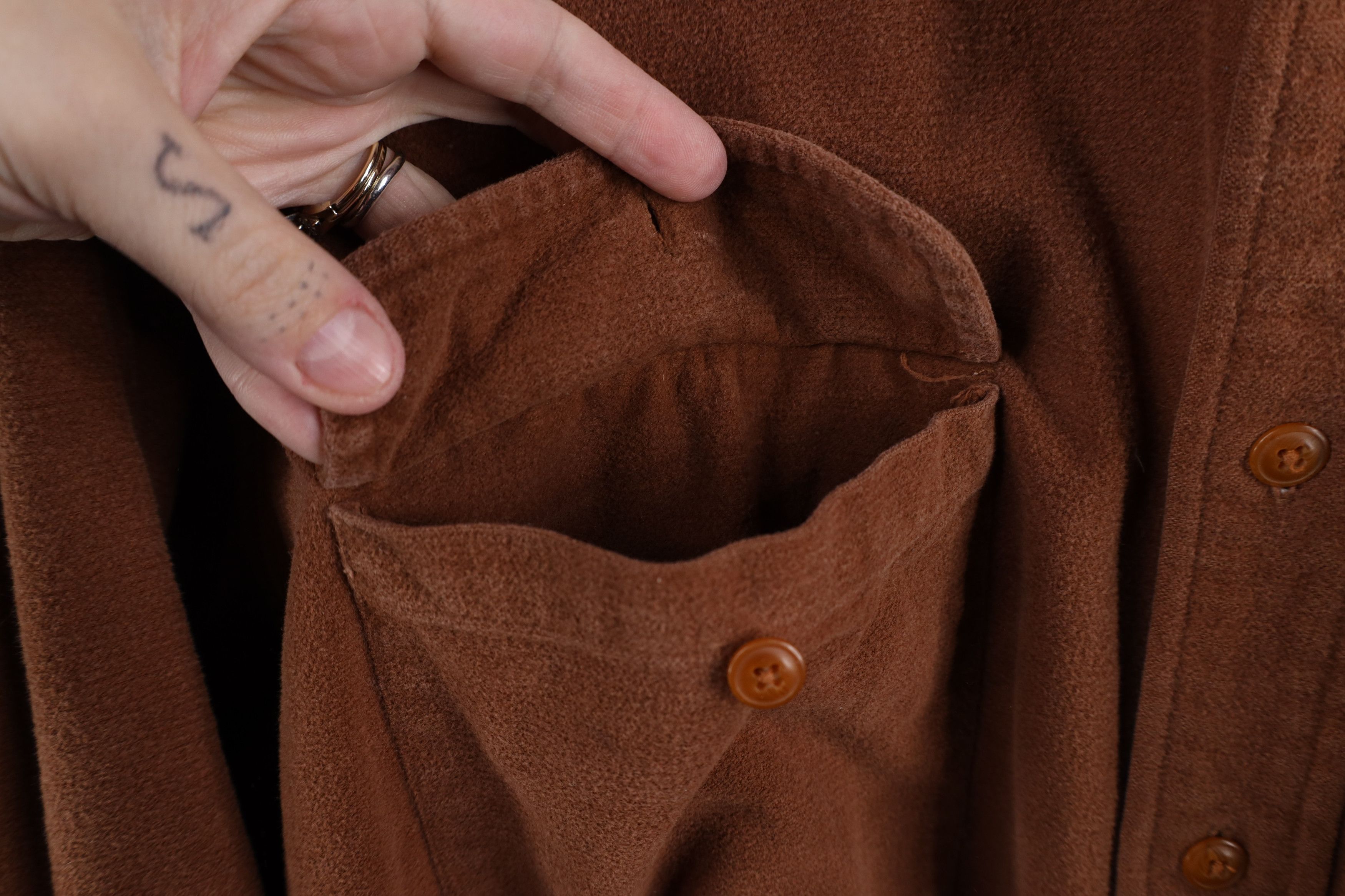 Cabelas × Vintage Vintage 90s Cabelas Chamois Cloth Button Down Shirt Brown Size US XL / EU 56 / 4 - 8 Thumbnail