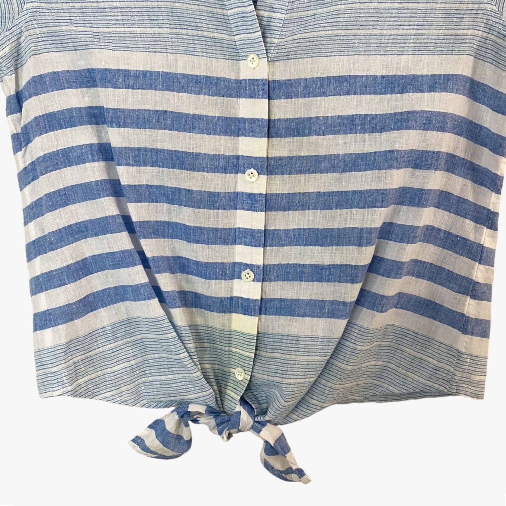 Vineyard Vines VINTAGE Vineyard Vines Striped Button-Up Shirt Women's Size 4 Blue Linen Long Sleeve Preppy Size S / US 4 / IT 40 - 6 Thumbnail