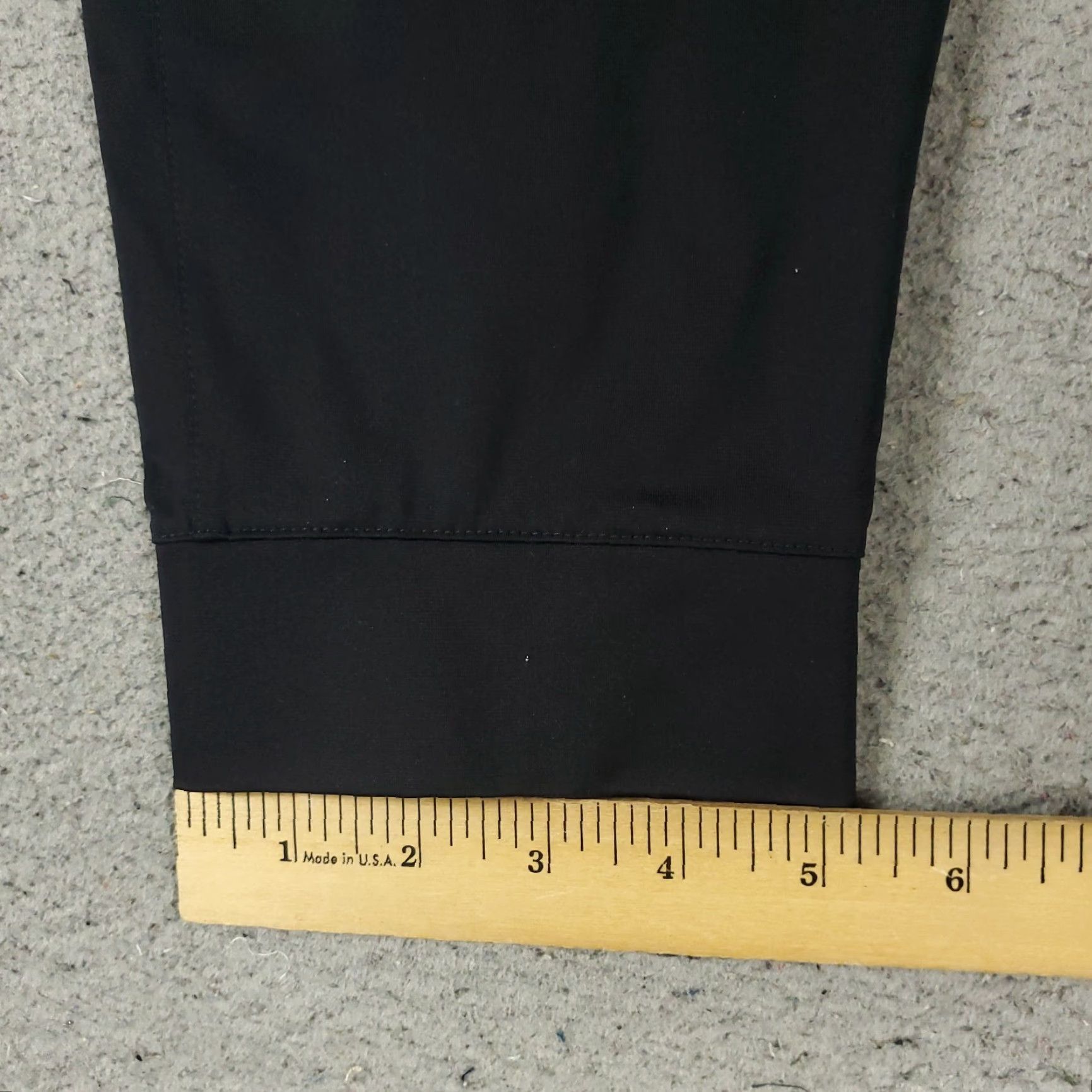 Rhone Rhone Pants Mens 35x29 Black Commuter Ankle Zip Tapered Joggers Trousers Size US 35 - 7 Thumbnail