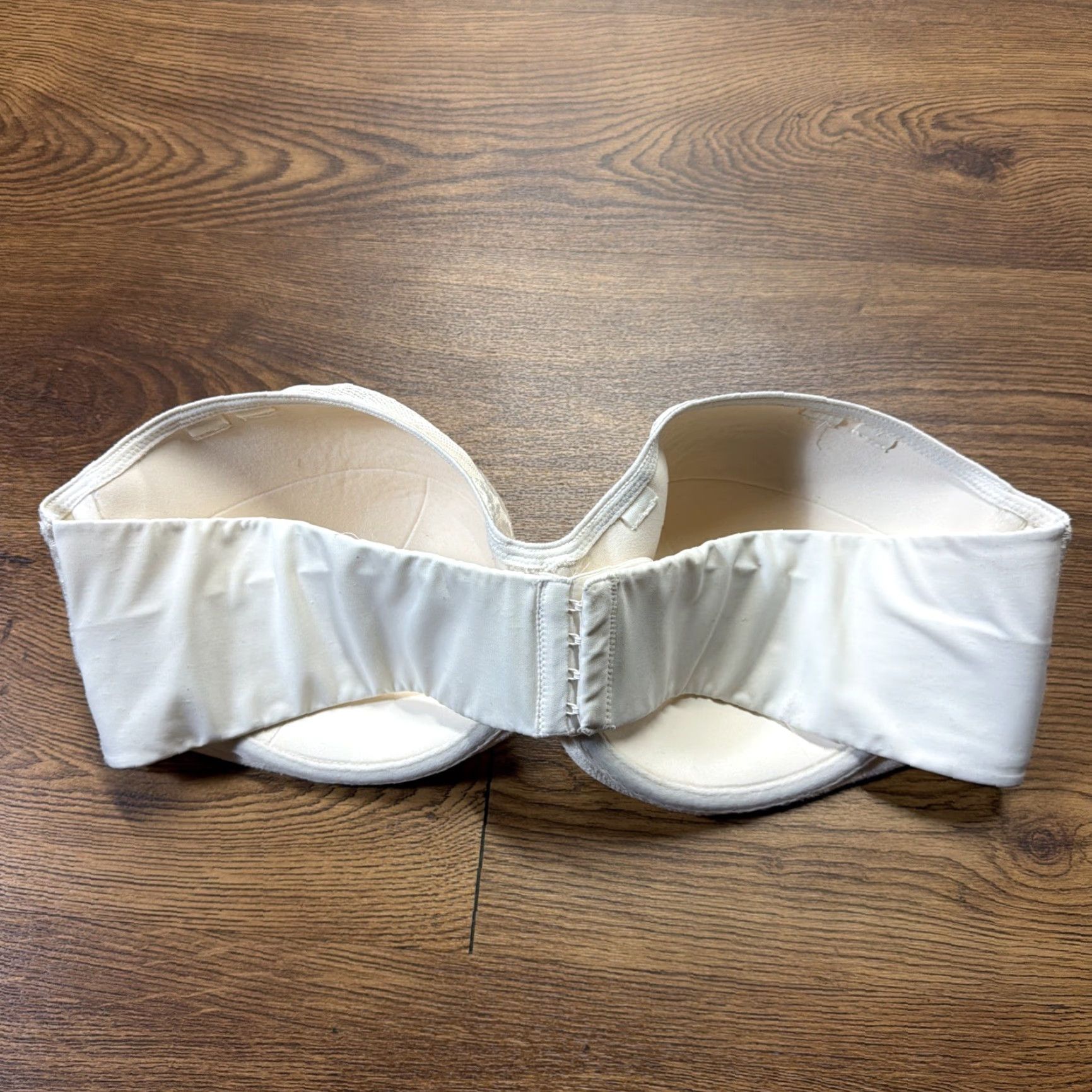 Vintage Soma Bra 44D Ivory Floral Multiway Underwire T-Shirt 44D Womens Size ONE SIZE - 2 Thumbnail