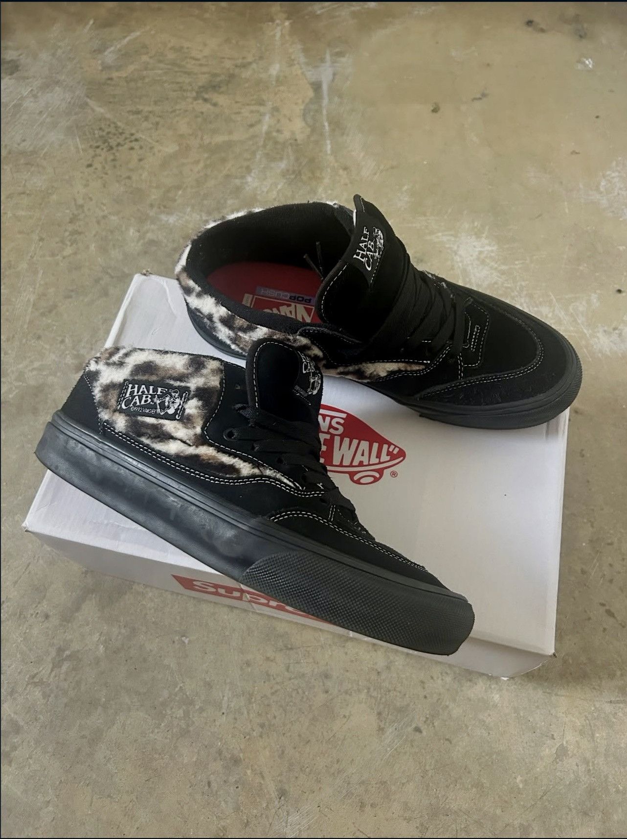 Supreme × Vans Supreme x Vans Half Cab Leopard – Black – Size 9.5 