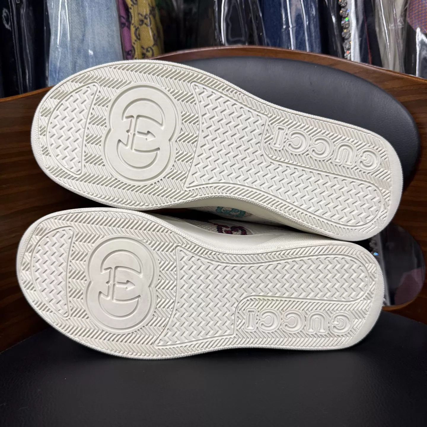Gucci Gucci GG Multicolor White Embroidered Biscuit 37.5 Size US 7 / IT 37 - 9 Thumbnail