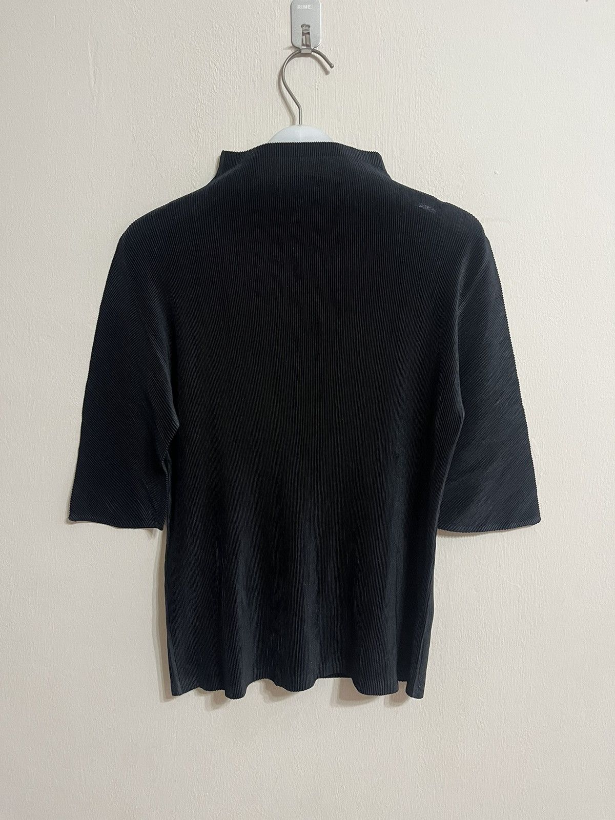 Homme Plisse Issey Miyake × Pleats Please Issey Miyake A rare vintage Pleats Please Turtle Neck Shirt Size M / US 6-8 / IT 42-44 - 3 Thumbnail