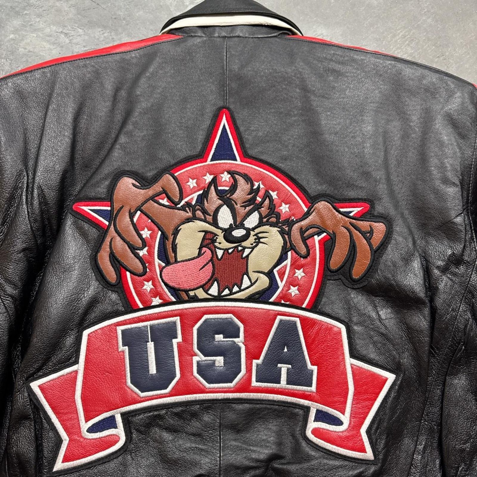 Vintage Vintage TAZ Tasmanian Devil USA Looney Tunes Leather Jacket Size US L / EU 52-54 / 3 - 2 Thumbnail