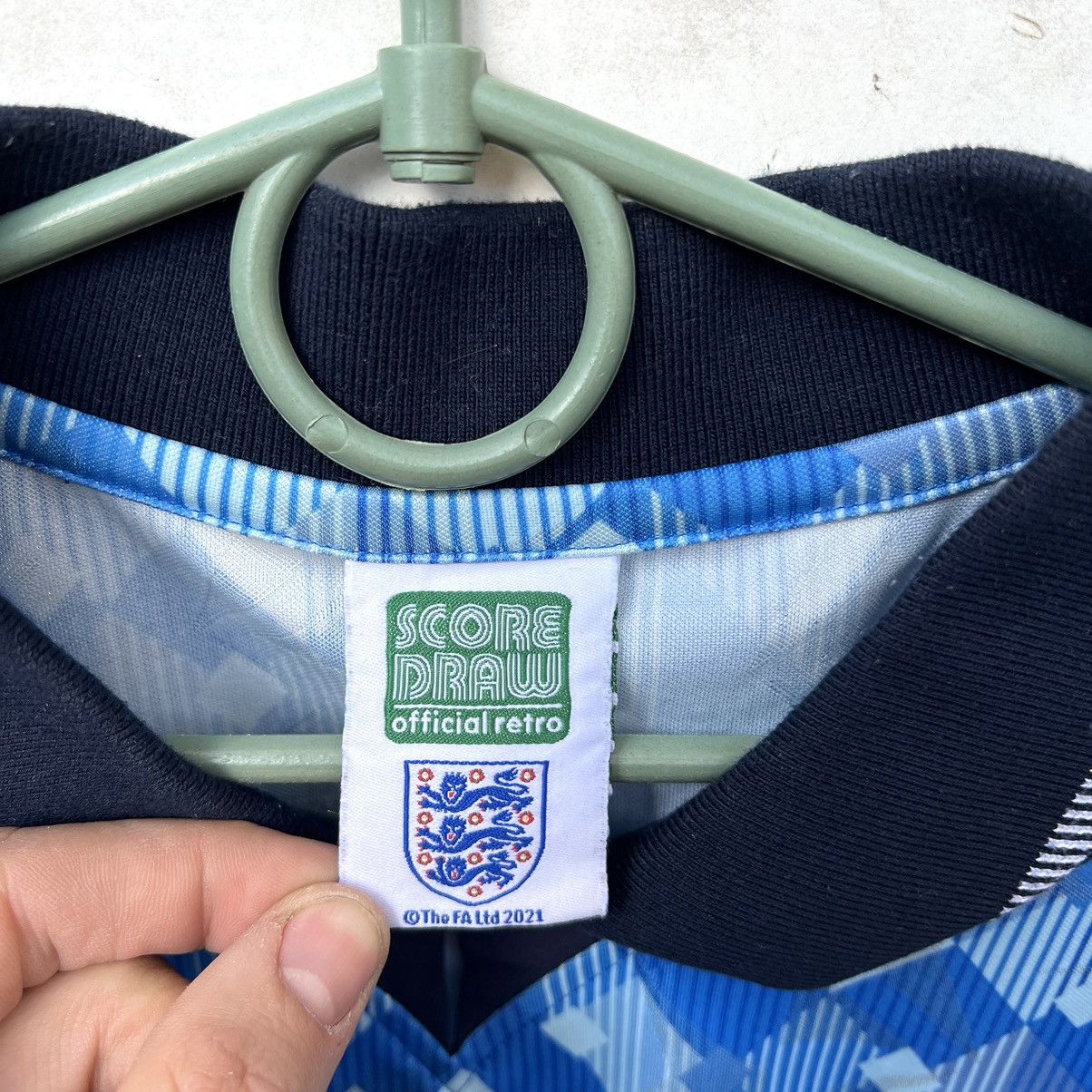 Vintage ENGLAND 1990 SCORE DRAW BLUE THIRD JERSEY Size US L / EU 52-54 / 3 - 4 Thumbnail