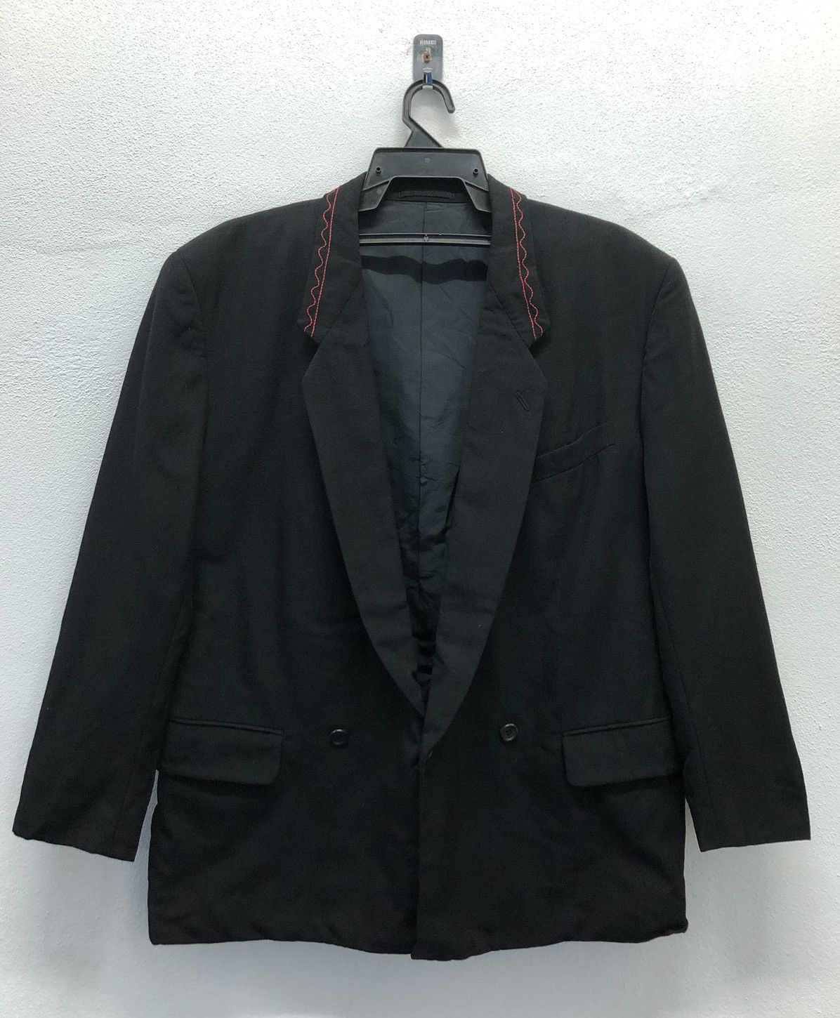 Comme des Garcons Homme Plus Comme des Garçons Homme Plus Red Stitch Lapel Black Wool (S) Size US S / EU 44-46 / 1 - 1 Thumbnail
