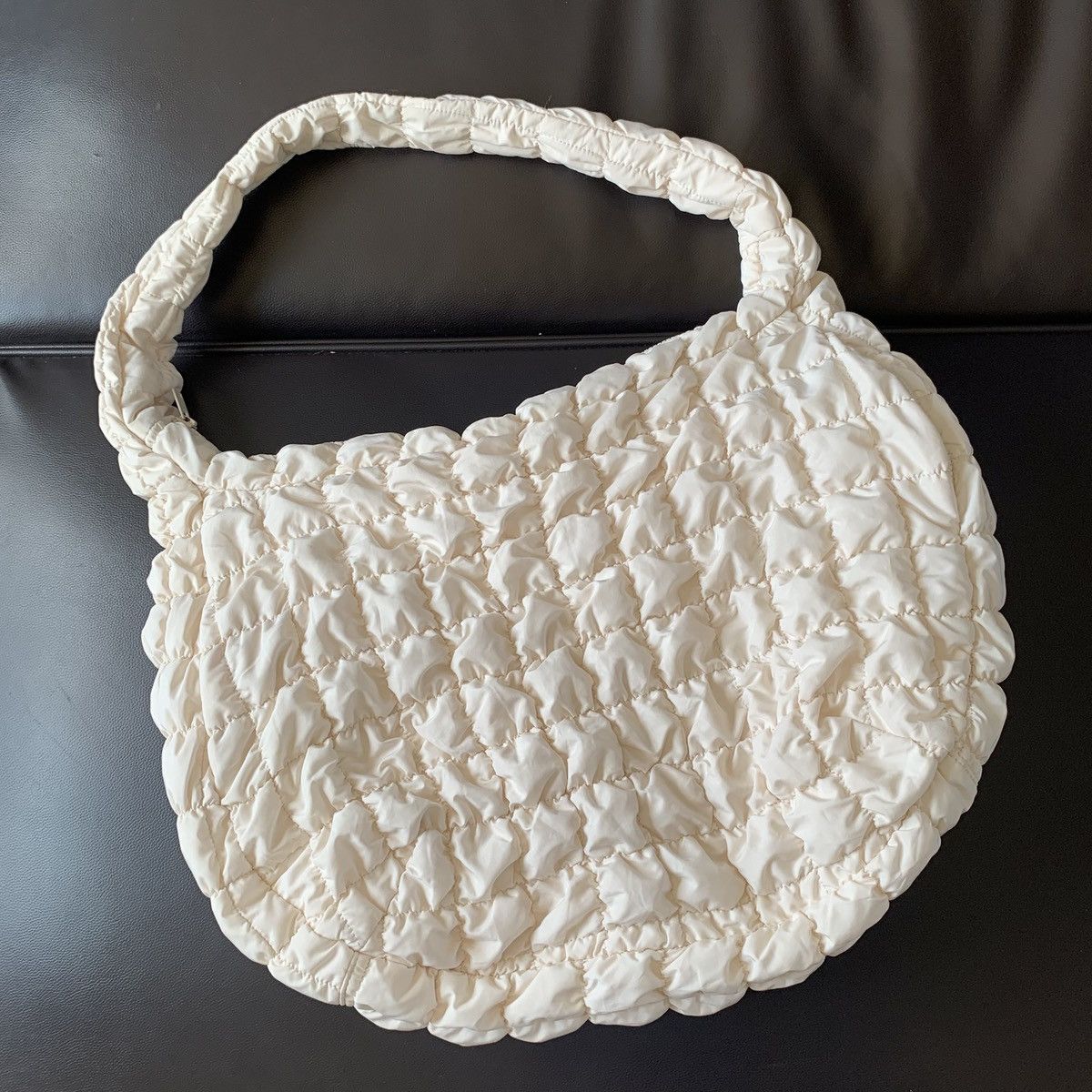 Cos COS Oversized Quilted Bag Size ONE SIZE - 1 Thumbnail