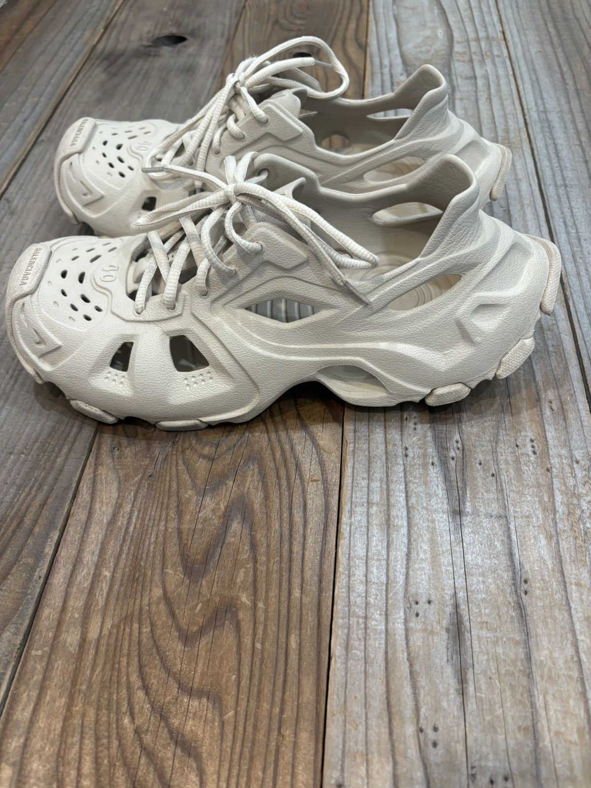 Balenciaga HD Lace Up Sneakers Off White 40 Size US 7 / EU 40 - 3 Thumbnail