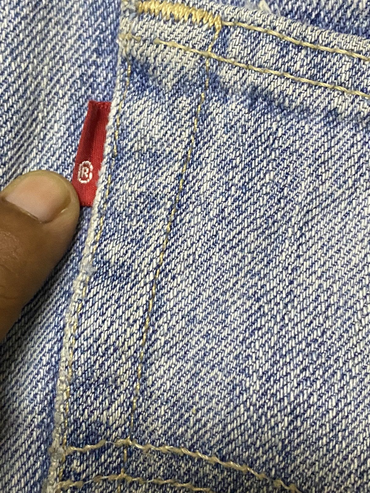 Levi's Vintage Levis501 Blue Faded Wash Baggy Style Jeans Size US 38 / EU 54 - 14 Thumbnail