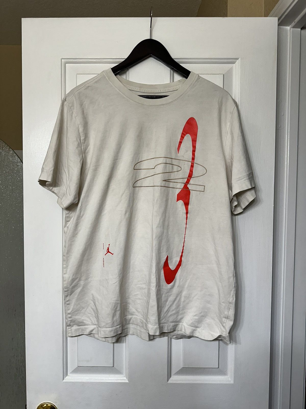 Jordan Brand Air Jordan Brand 23 White Basketball Shirt Short Sleeve XL Size US XL / EU 56 / 4 - 1 Thumbnail