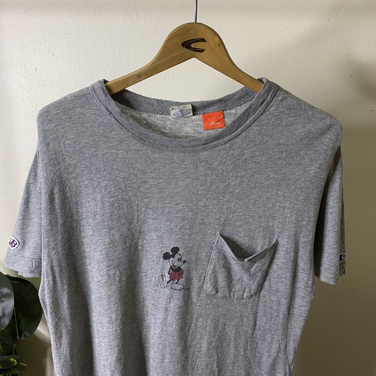 Champion Vintage 1990s Champion x Disney Mickey Mouse Collaboration T Size US S / EU 44-46 / 1 - 2 Thumbnail