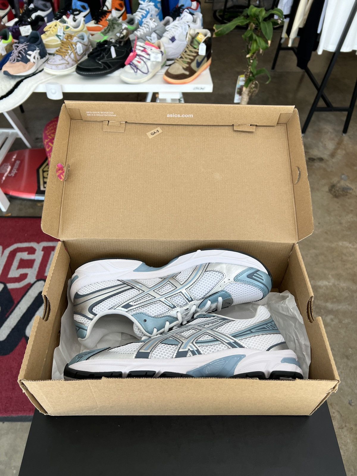 Asics ASICS Gel-1130 White Shark Skin Sz. 11 (2024) Size US 11 / EU 44 - 10 Thumbnail