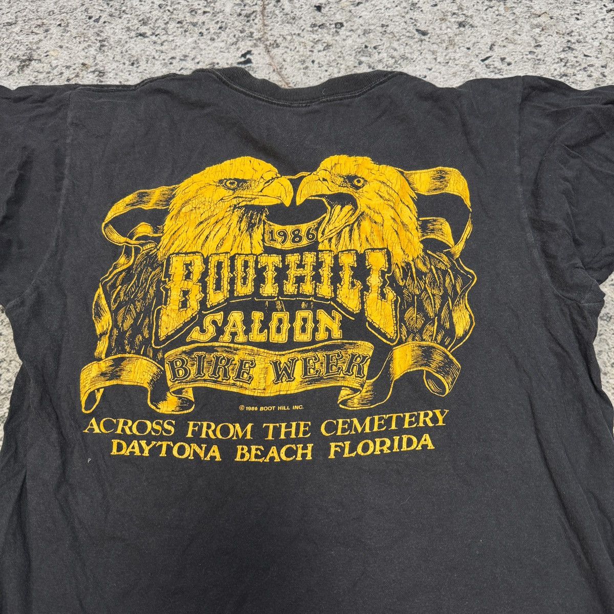 Vintage 1980s Faded Boot Hill Saloon Paper Thin Tee ERD Biker Grunge Size US L / EU 52-54 / 3 - 7 Thumbnail