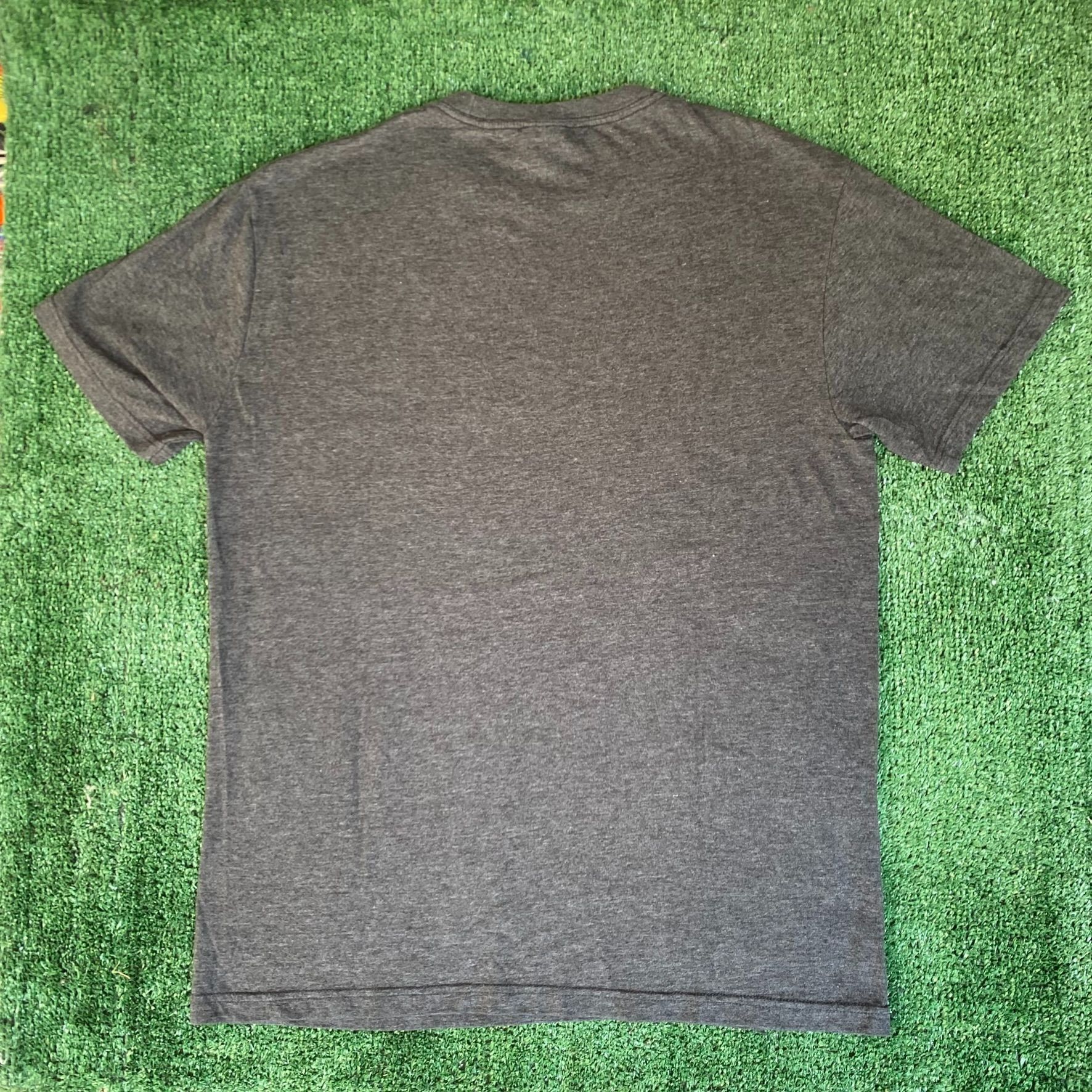 Quiksilver Vintage Y2K Quikilver Surfing Shirt Knight Warrior Punk Tee Size US L / EU 52-54 / 3 - 5 Thumbnail