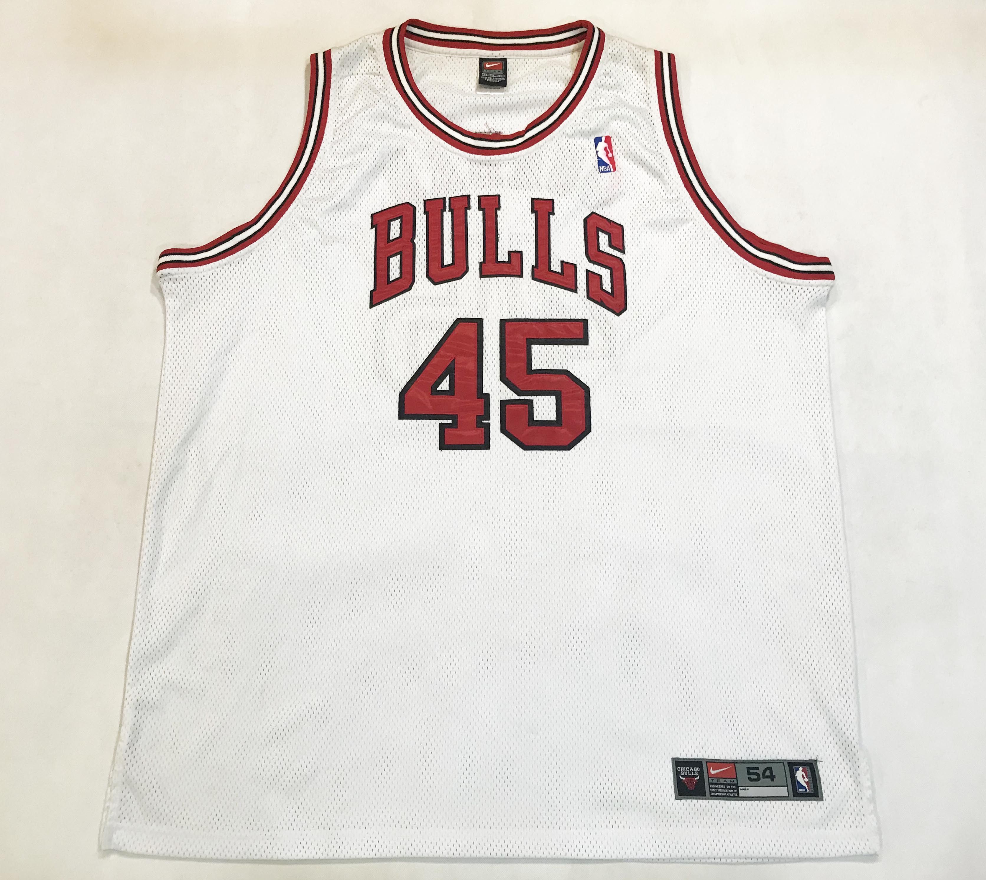 Nike Nike Authentic NBA Chicago Bulls MICHAEL JORDAN #45 Jersey Size US XXL / EU 58 / 5 - 1 Thumbnail