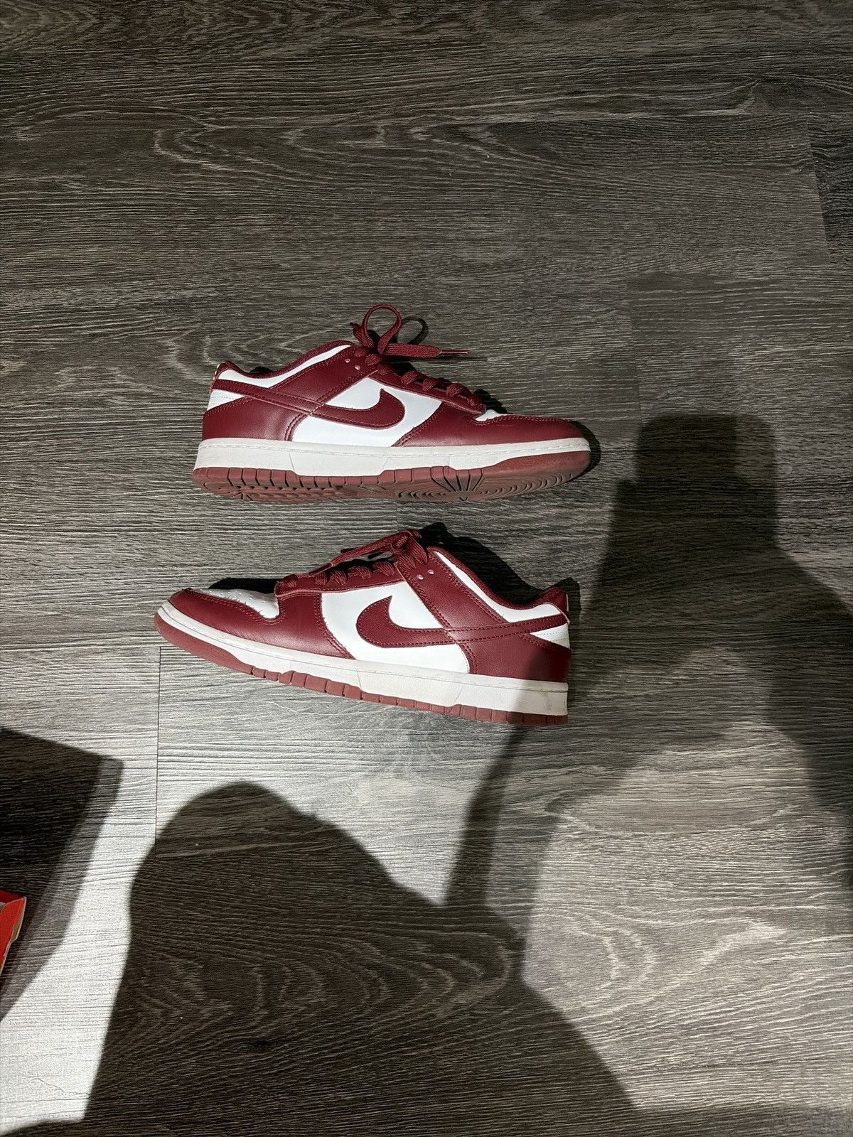 Nike Burgundy dunk low top Size US 9 / EU 42 - 1 Thumbnail