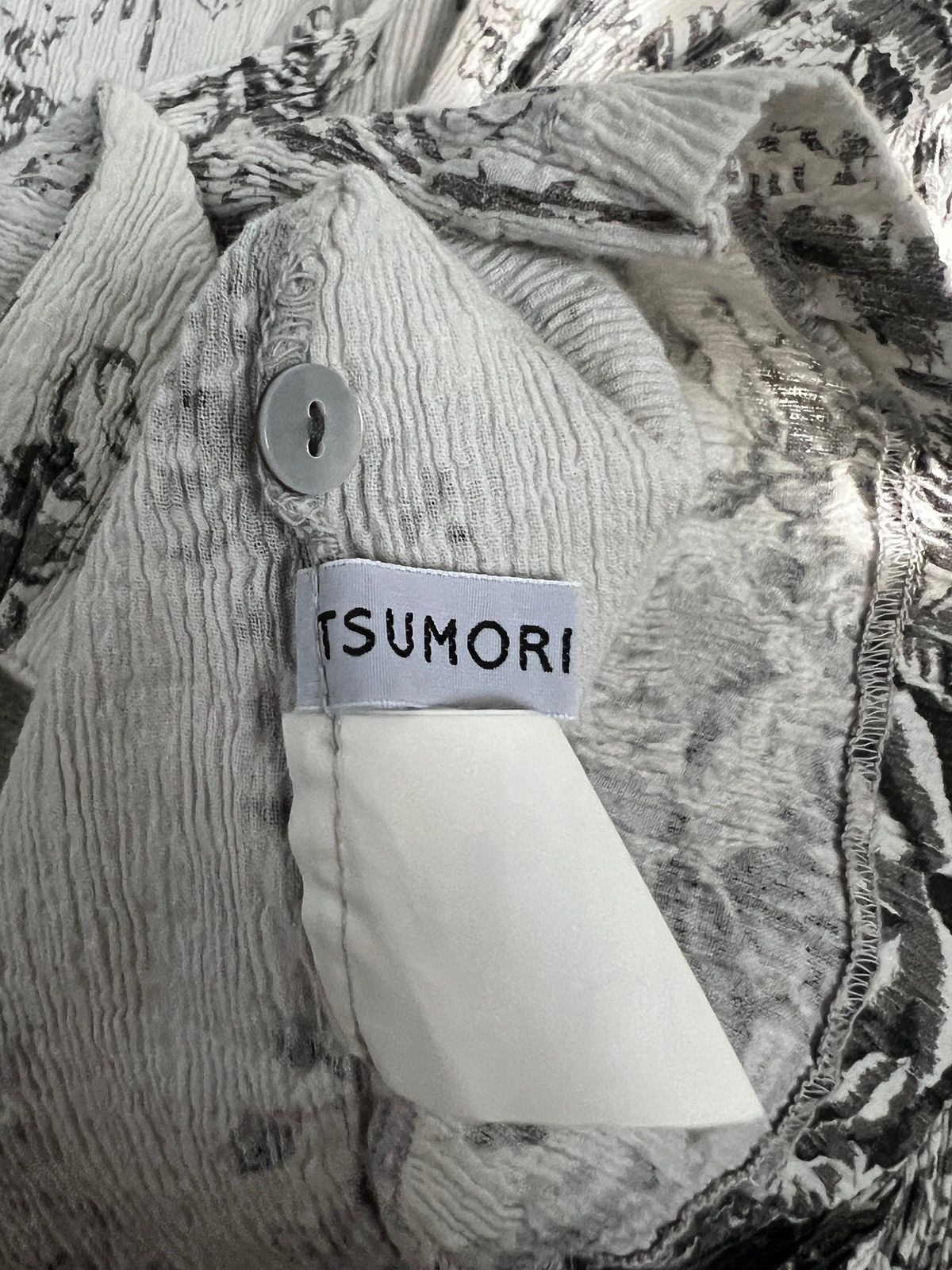 Issey Miyake Tsumori Chisato Pleated Floral Motif Button Up Shirt Size XS / US 0-2 / IT 36-38 - 11 Thumbnail