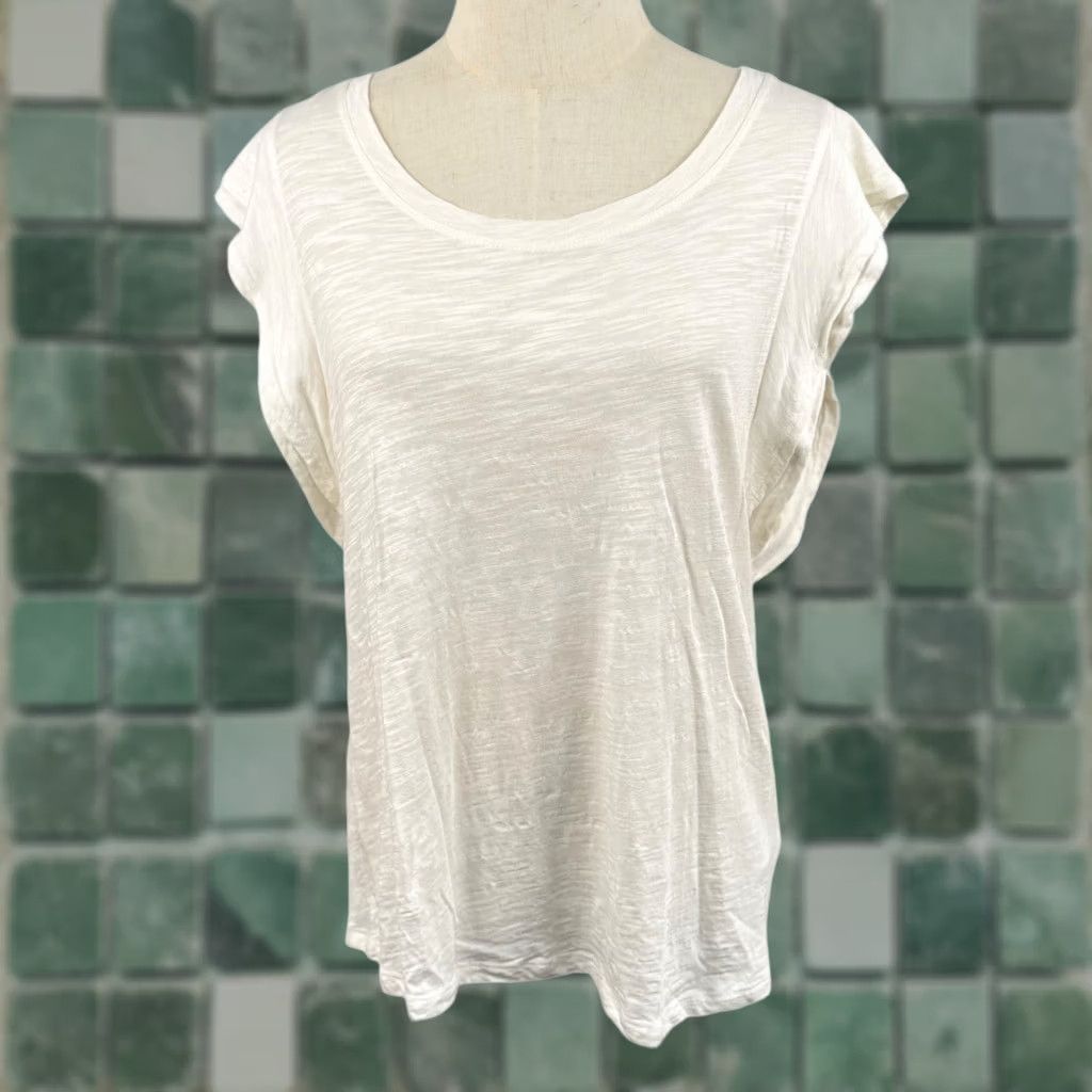 Vintage Liverpool Cap Sleeve Top - White Slub Knit Ruffle Detail Vintage? No, Coastal Minimalist T-Shirt for Women L Size L / US 10 / IT 46 - 1 Thumbnail