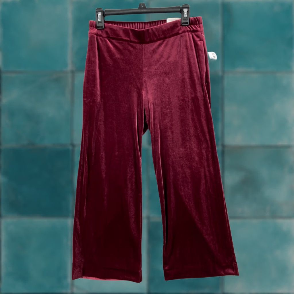Old Navy Old Navy Womens Size Small Pink Soft Felt Fabric Wide Leg Cropped Pants NWT Size 28" / US 6 / IT 42 - 1 Thumbnail