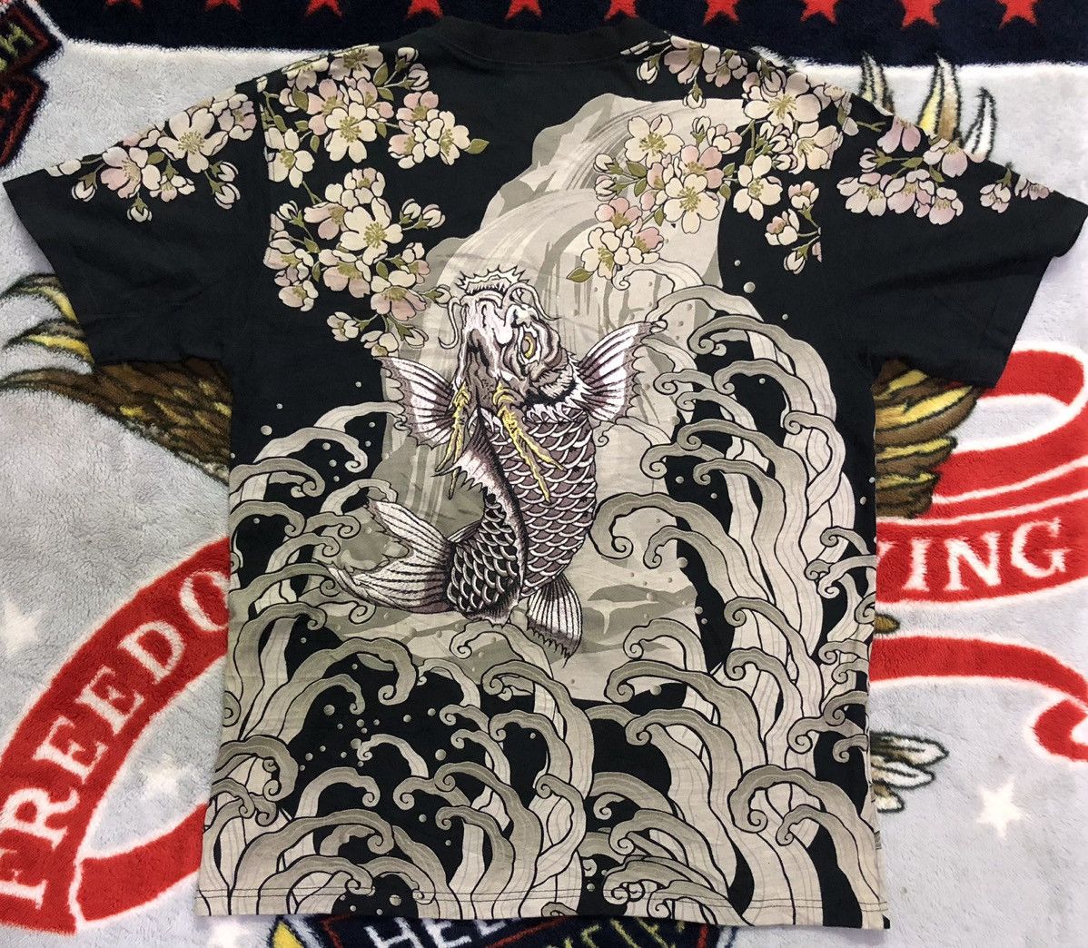 Bullet Noise Vintage Sukajan Embroidered Fishkoi Shirt Tee Rare Size US L / EU 52-54 / 3 - 5 Thumbnail