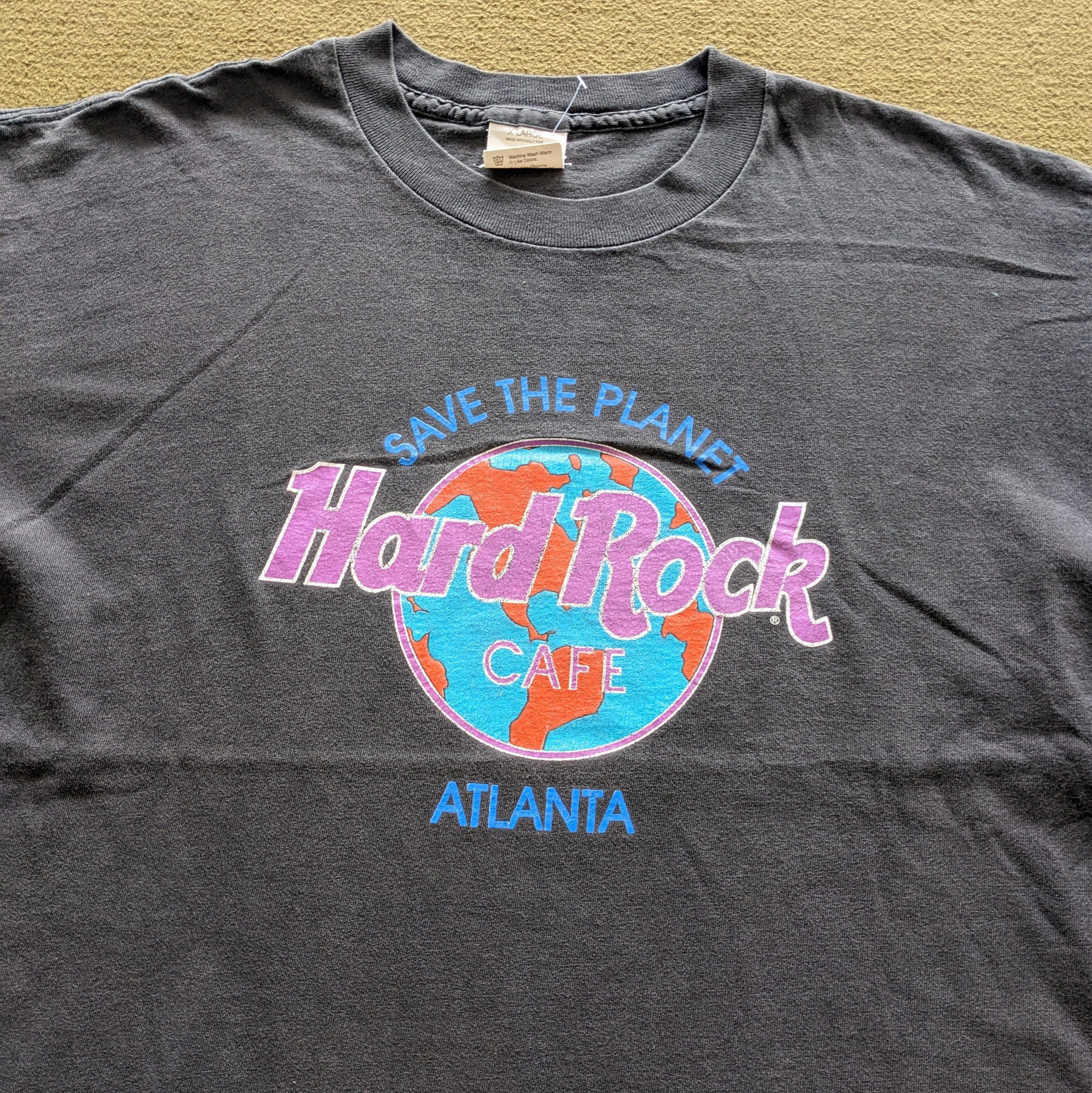 Vintage Vintage 90's HARD ROCK ATLANTA T-shirt Size US XL / EU 56 / 4 - 2 Thumbnail