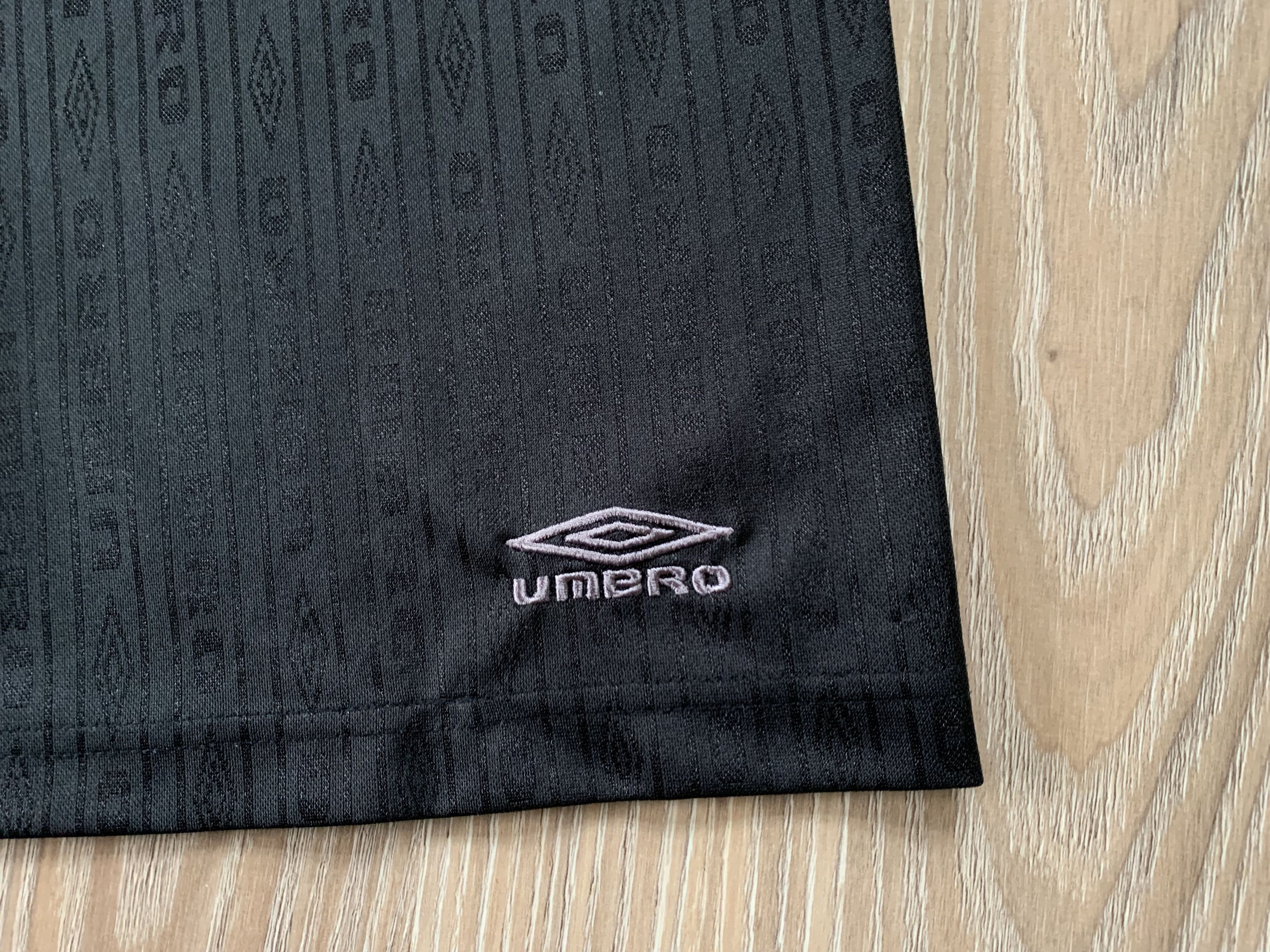 Umbro × Vintage Vintage Umbro Black Monograme Training Shorts Size US 32 / EU 48 - 5 Thumbnail