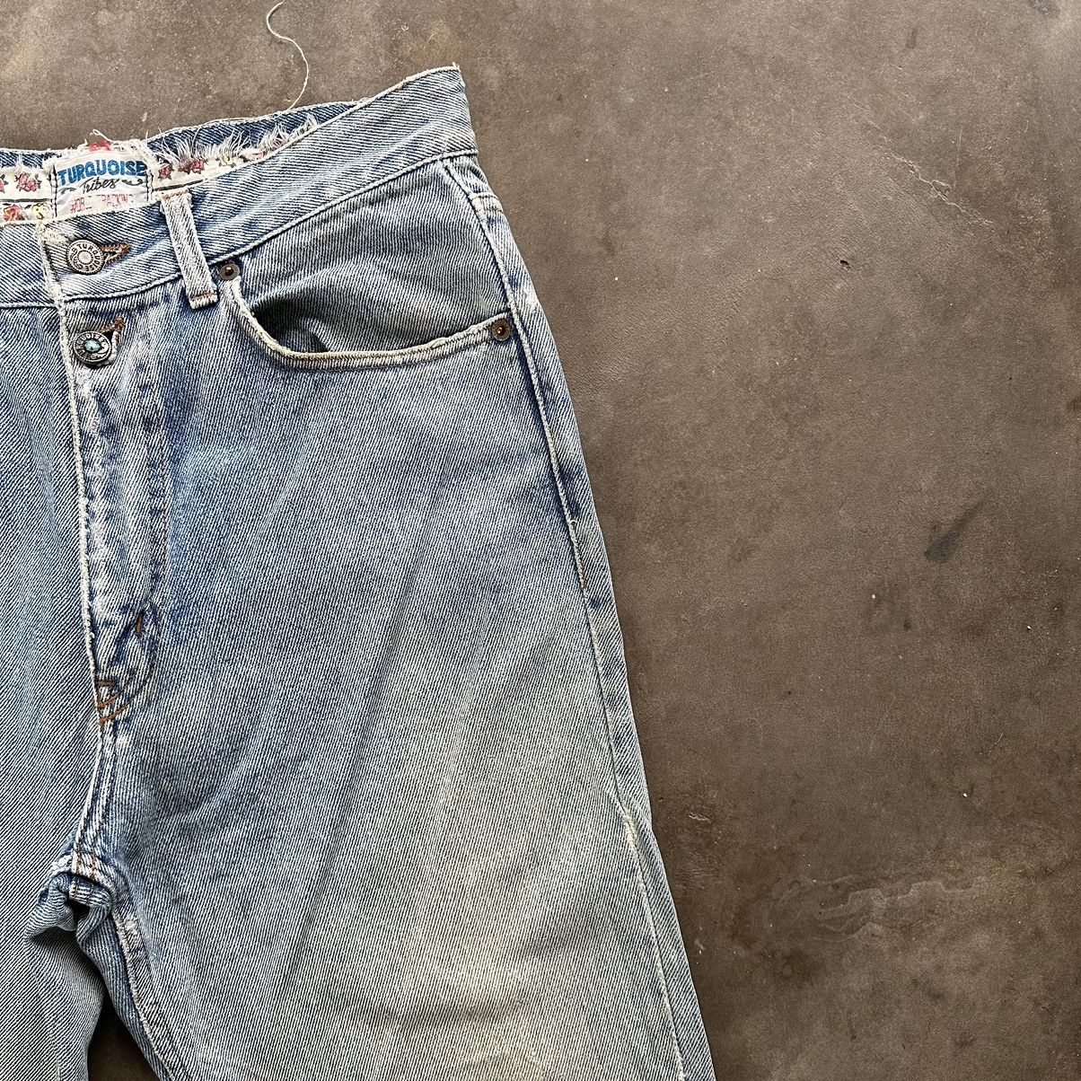 Japanese Brand W29 Vintage Turquoise Distressed Faded Denim Jean Pant Size US 29 - 5 Thumbnail