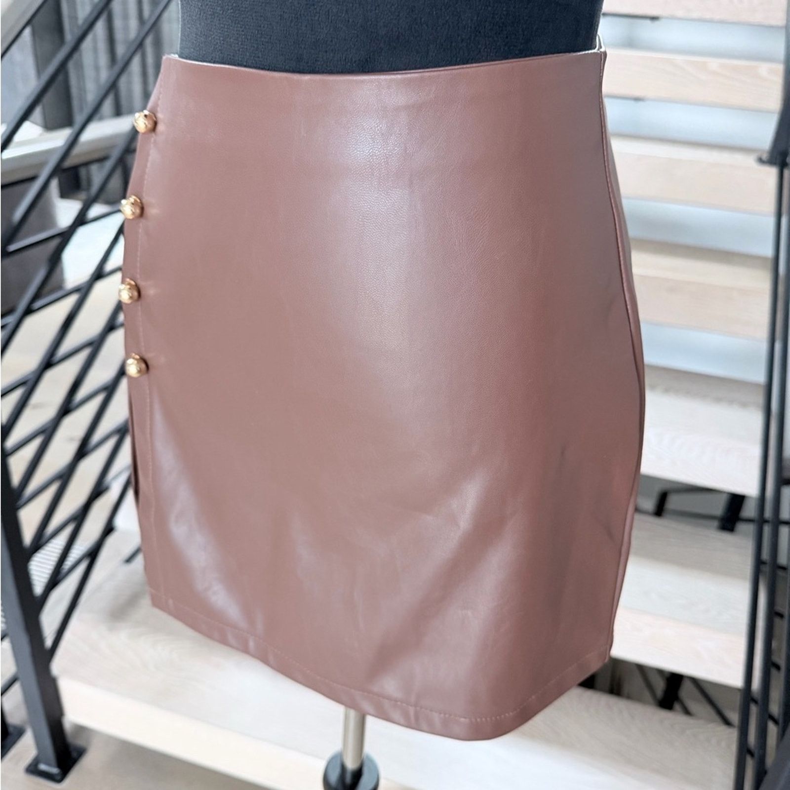 Other New Y2K Brown Faux Leather Mini Skirt size S Size 27" / US 4 / IT 40 - 13 Thumbnail