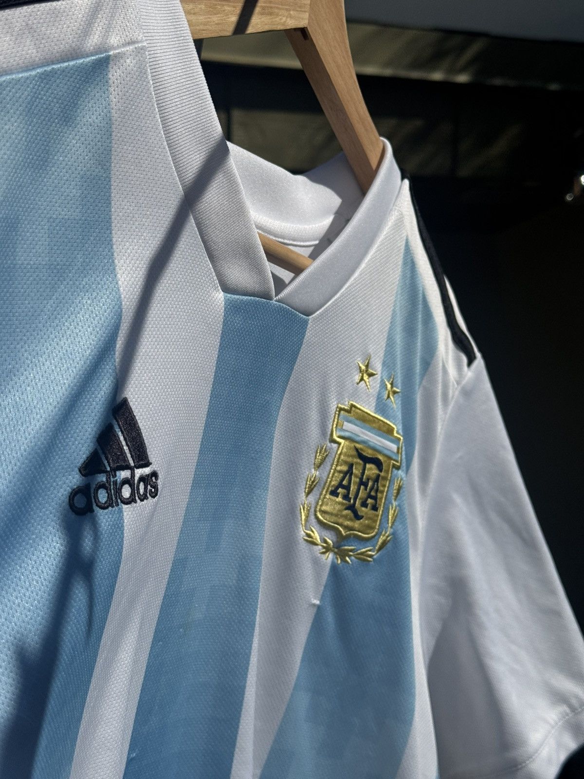 Adidas Argentina 2018 WC Jersey Size US L / EU 52-54 / 3 - 1 Thumbnail