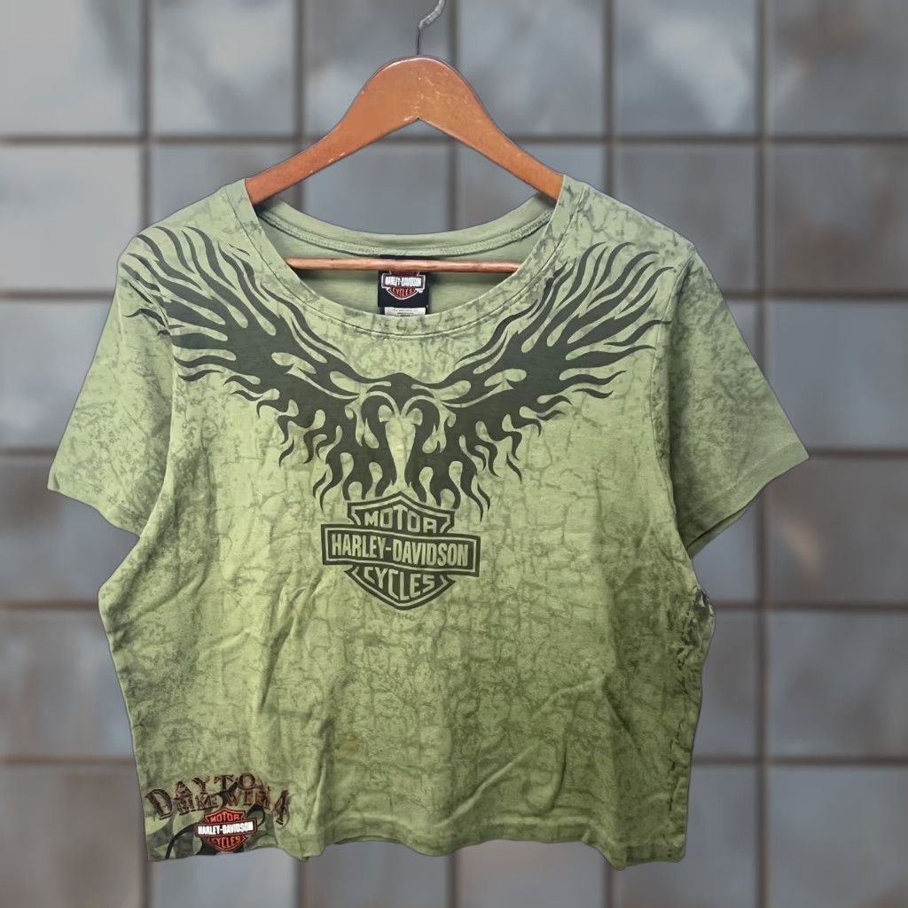 Harley Davidson VINTAGE Harley-Davidson T-Shirt Womens 2XL Green Cotton Short Sleeve Crew Neck 2XL Harley-Davidson Shirt Womens 2000s 90s May vary flaws Size XXL / US 16-18 / IT 52-54 - 1 Thumbnail