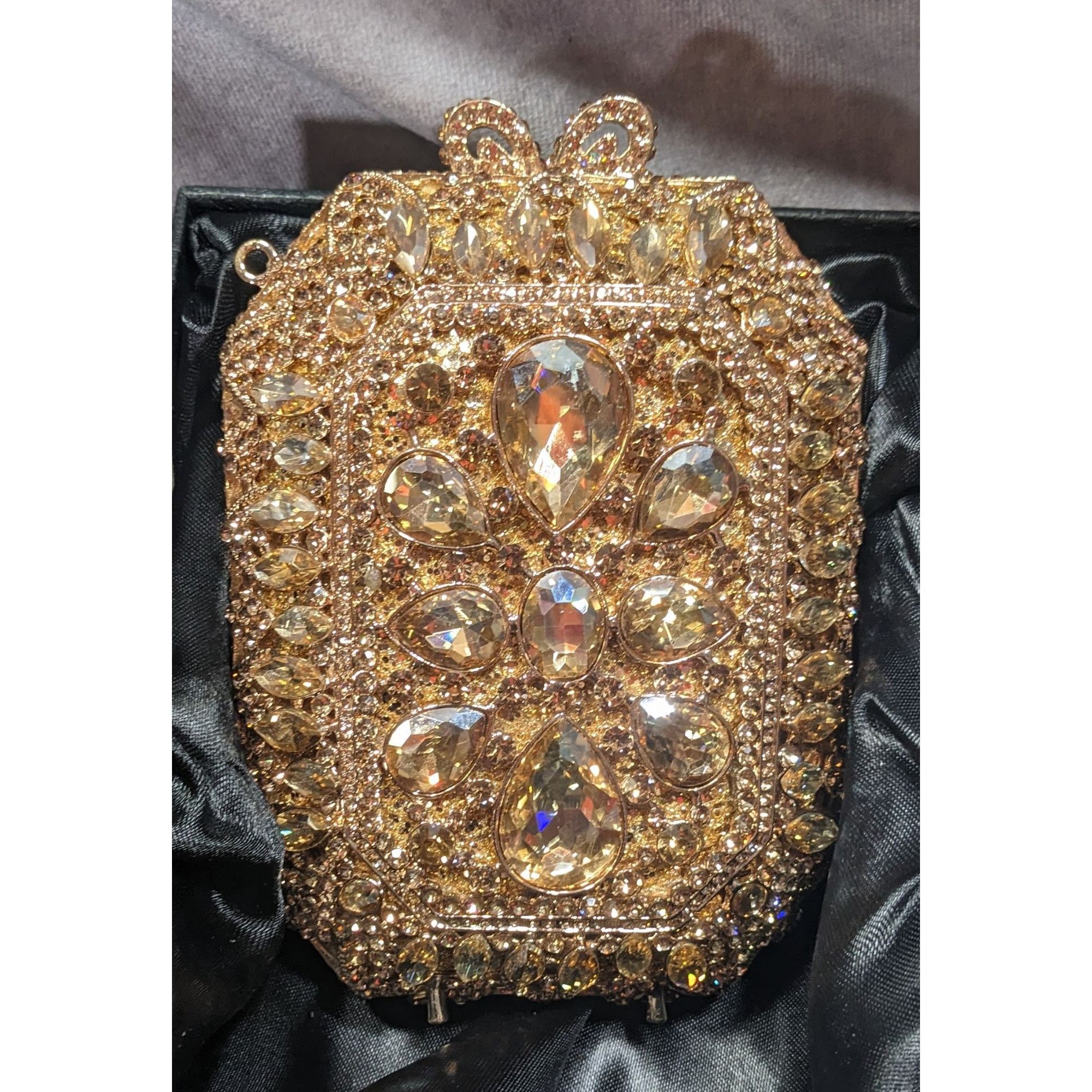 Other Luxury Rhinestone Encrusted Evening Bag Gold Tone With Remov Size ONE SIZE - 15 Thumbnail