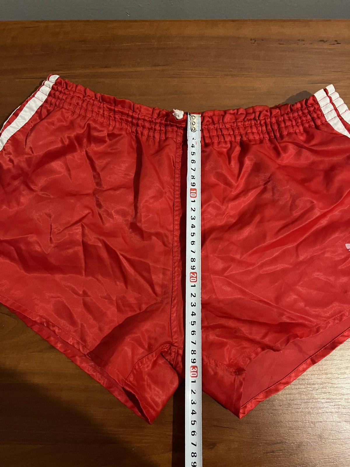 Adidas ADIDAS NYLON SPRINTER ICONIC SHORTS GLANZ RACER RETRO SIZE M Size US 36 / EU 52 - 13 Thumbnail