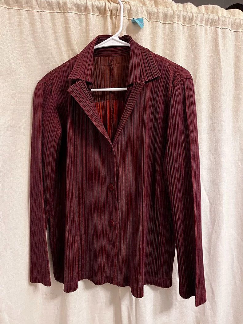 Issey Miyake issey miyake Red coat 2506-Nextarrow Size US S / EU 44-46 / 1 - 1 Thumbnail