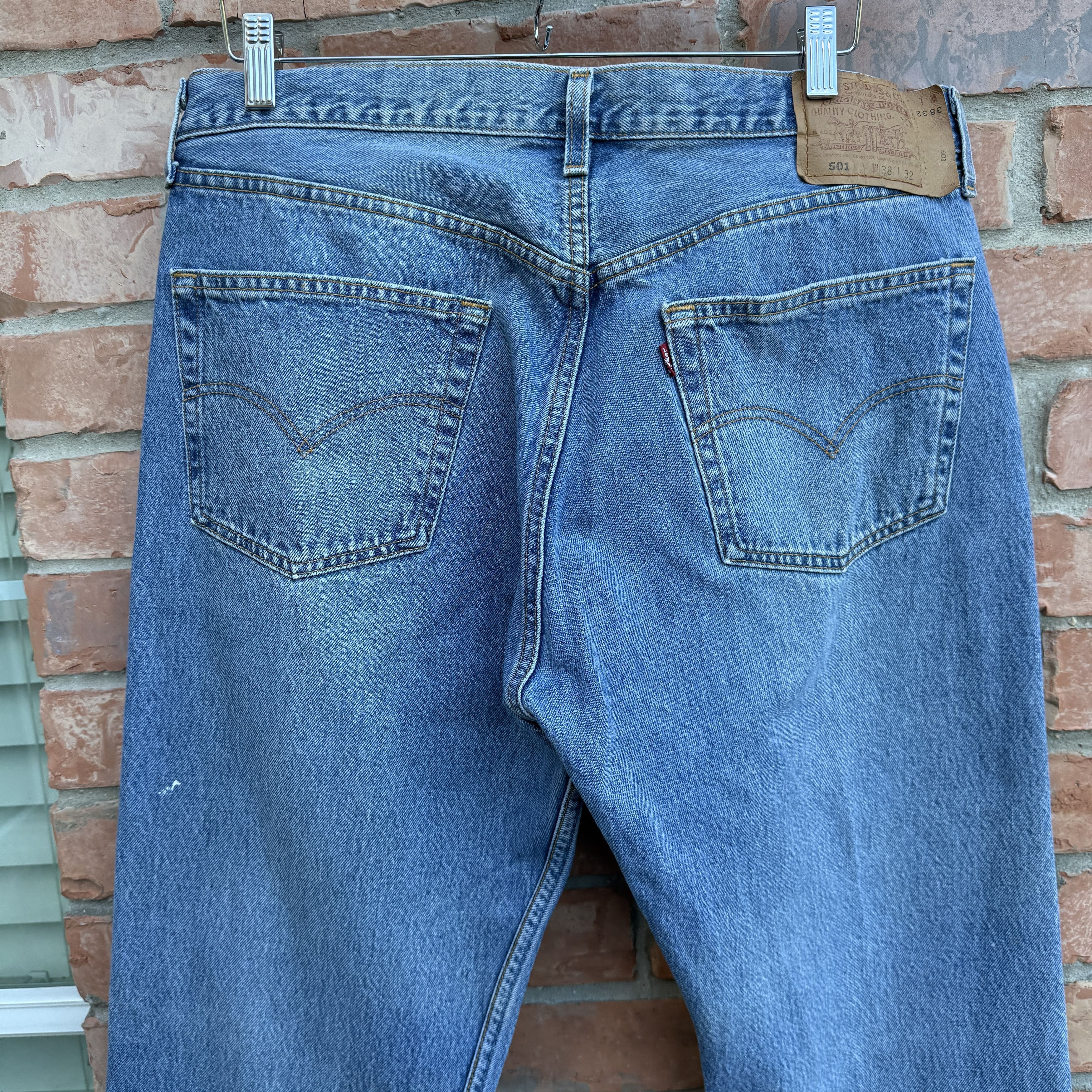 Levi's Vintage 90s Levis 501 Blue Button fly Denim Made USA Size US 36 / EU 52 - 3 Thumbnail