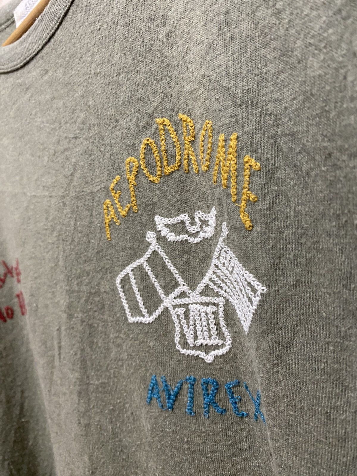 Avirex Avirex Aerodrome Embroidered Crewneck Tee Size US M / EU 48-50 / 2 - 4 Thumbnail