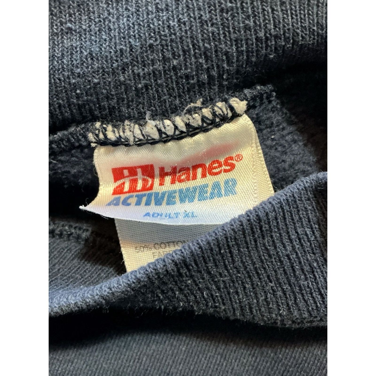 Hanes VINTAGE Hanes Sweatshirt Navy Blue Fleece Pullover Hogs Breath Inn Carmel By The Sea XL Mens Size US XL / EU 56 / 4 - 6 Thumbnail
