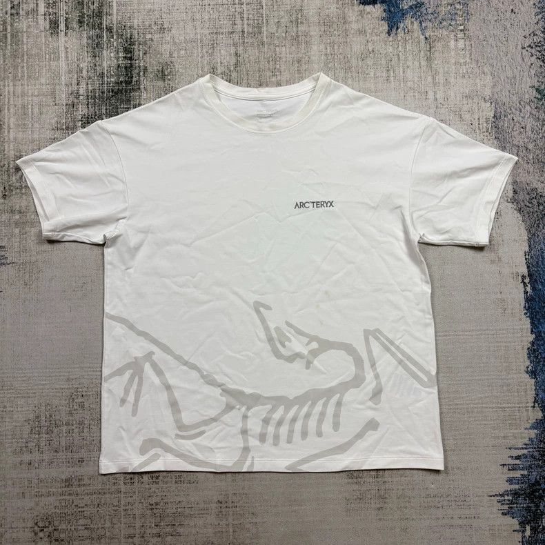 Arc'teryx Arcteryx Envoy Birdmark SS T-shirt W-yf Size US L / EU 52-54 / 3 - 1 Thumbnail