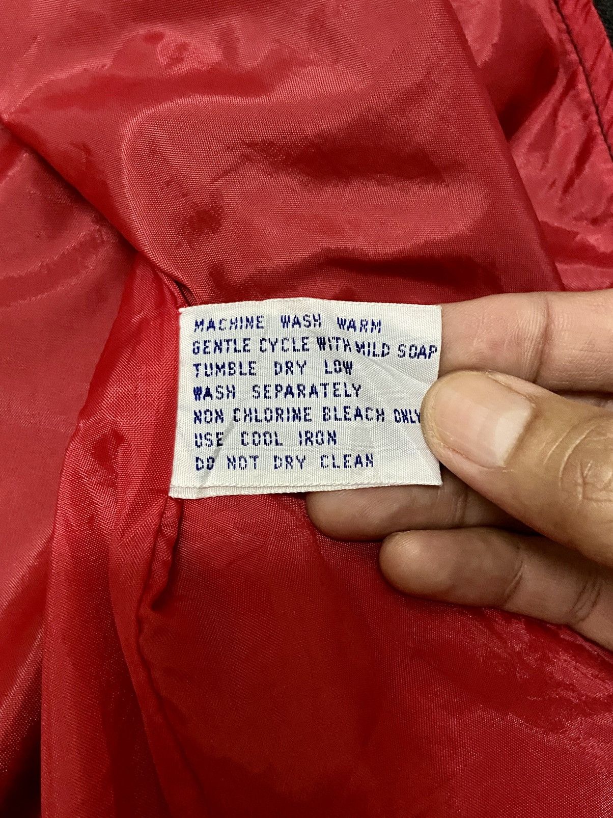 NBA × Vintage VINTAGE 90'S CHICAGO BULLS WINDBREAKER Size US L / EU 52-54 / 3 - 20 Thumbnail