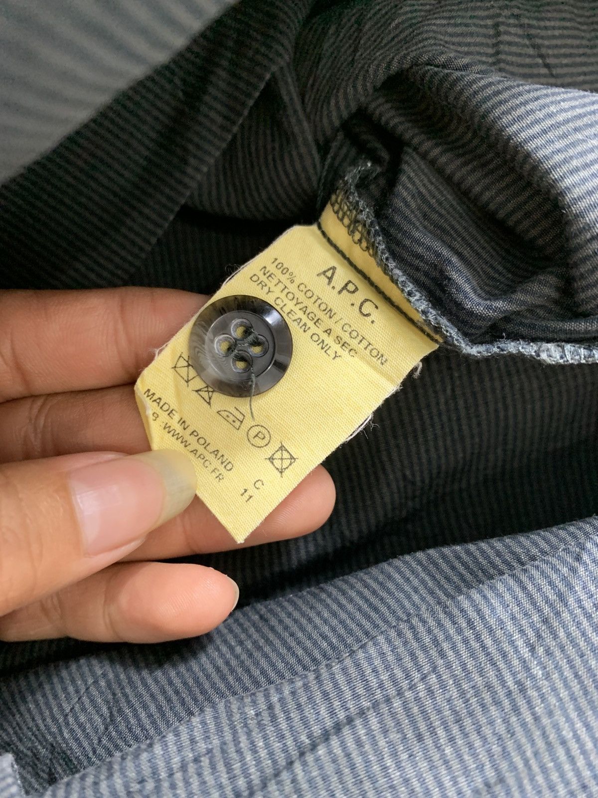 A.P.C. A.P.C stripe button Long Slevee Size US M / EU 48-50 / 2 - 4 Thumbnail