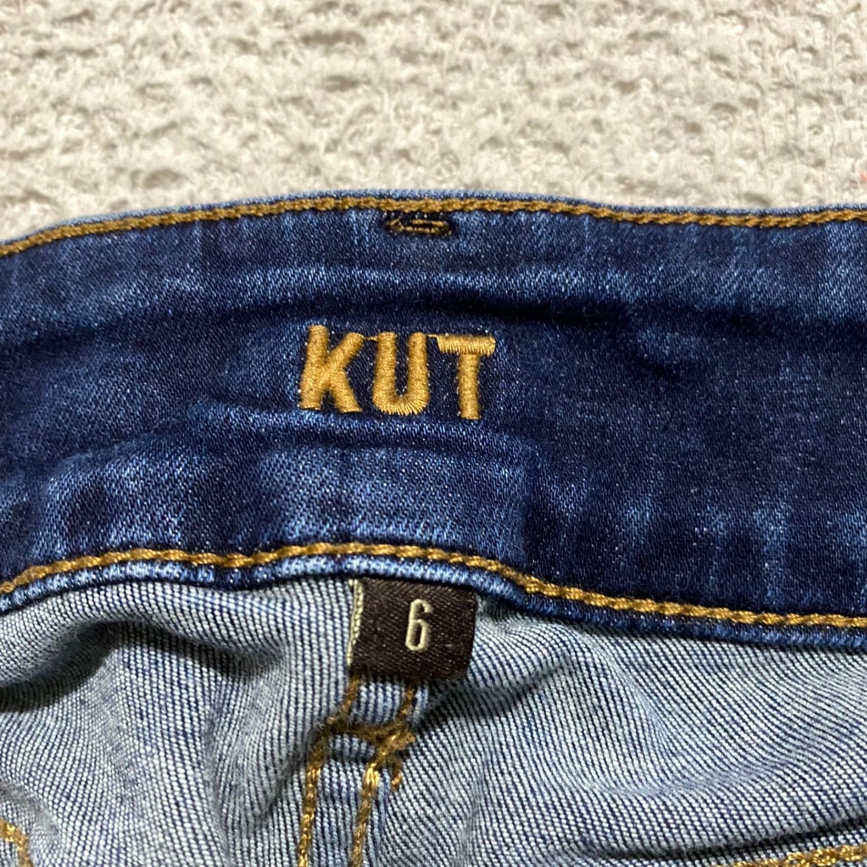 Vintage KUT from the Kloth Womens Jeans Blue Dark Wash High Rise Boyfriend Distressed 6 Regular Denim Stretch Style Size 28" / US 6 / IT 42 - 3 Thumbnail